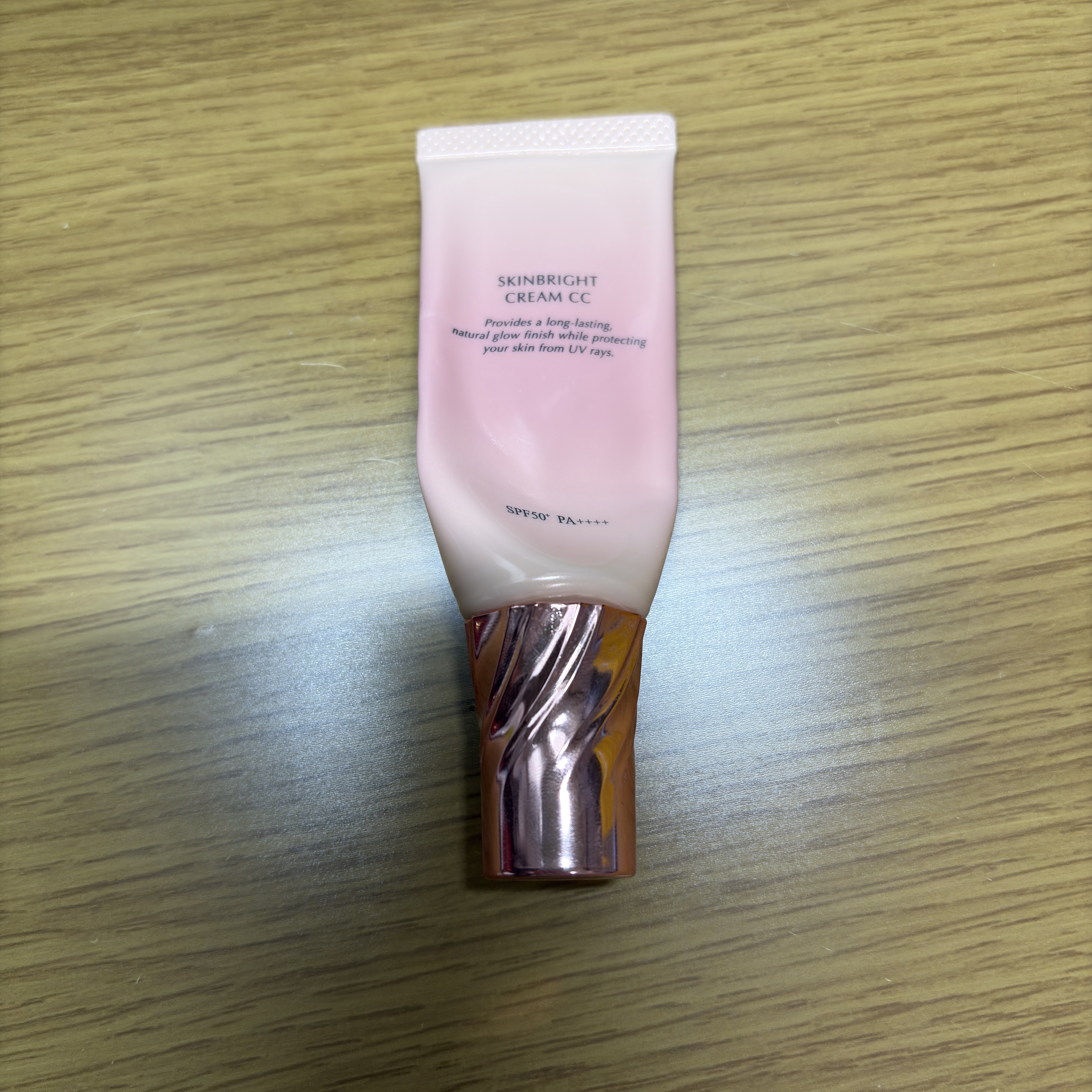 スキンブライト クリーム CC 01 明るい肌色/COVERMARK/CCクリームを使ったクチコミ（1枚目）