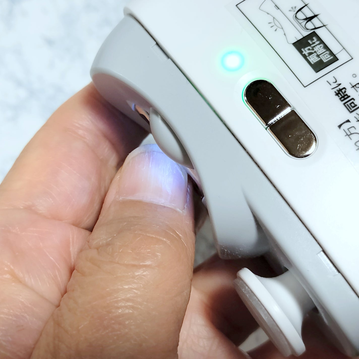 いちごみるく on LIPS 「セルエタ充電式電動爪切り&爪磨き電動爪削り付きの電動爪切りです..」(6枚目)