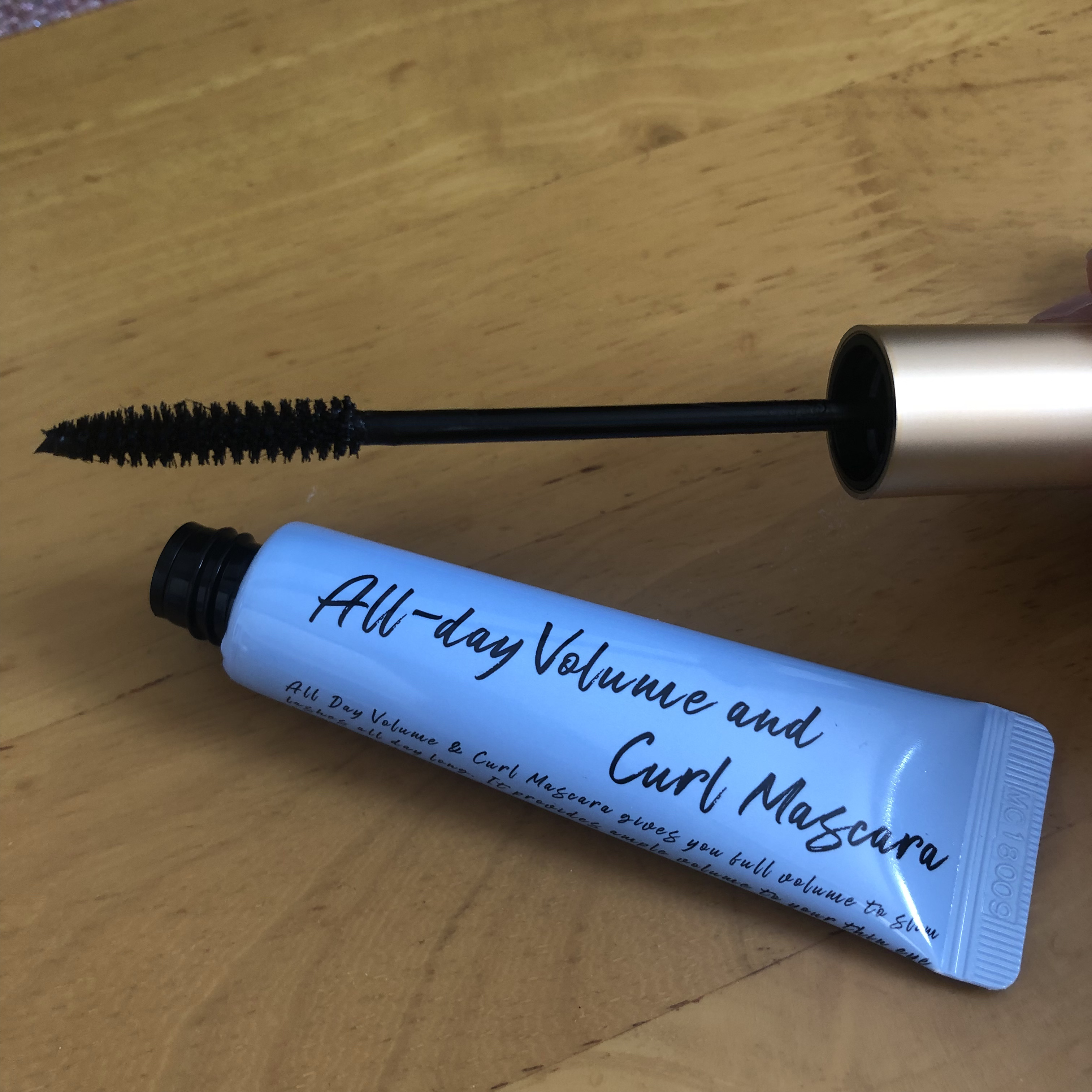 オールデイ ボリュームアンドカールマスカラ/Milk Touch/マスカラを使ったクチコミ（3枚目）