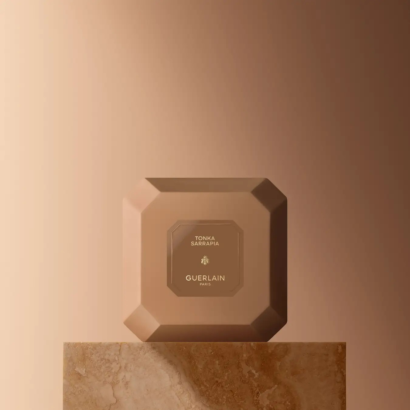 ラール ドゥ ヴィーヴル パフューム ソープ　トンカ サラピア / GUERLAIN