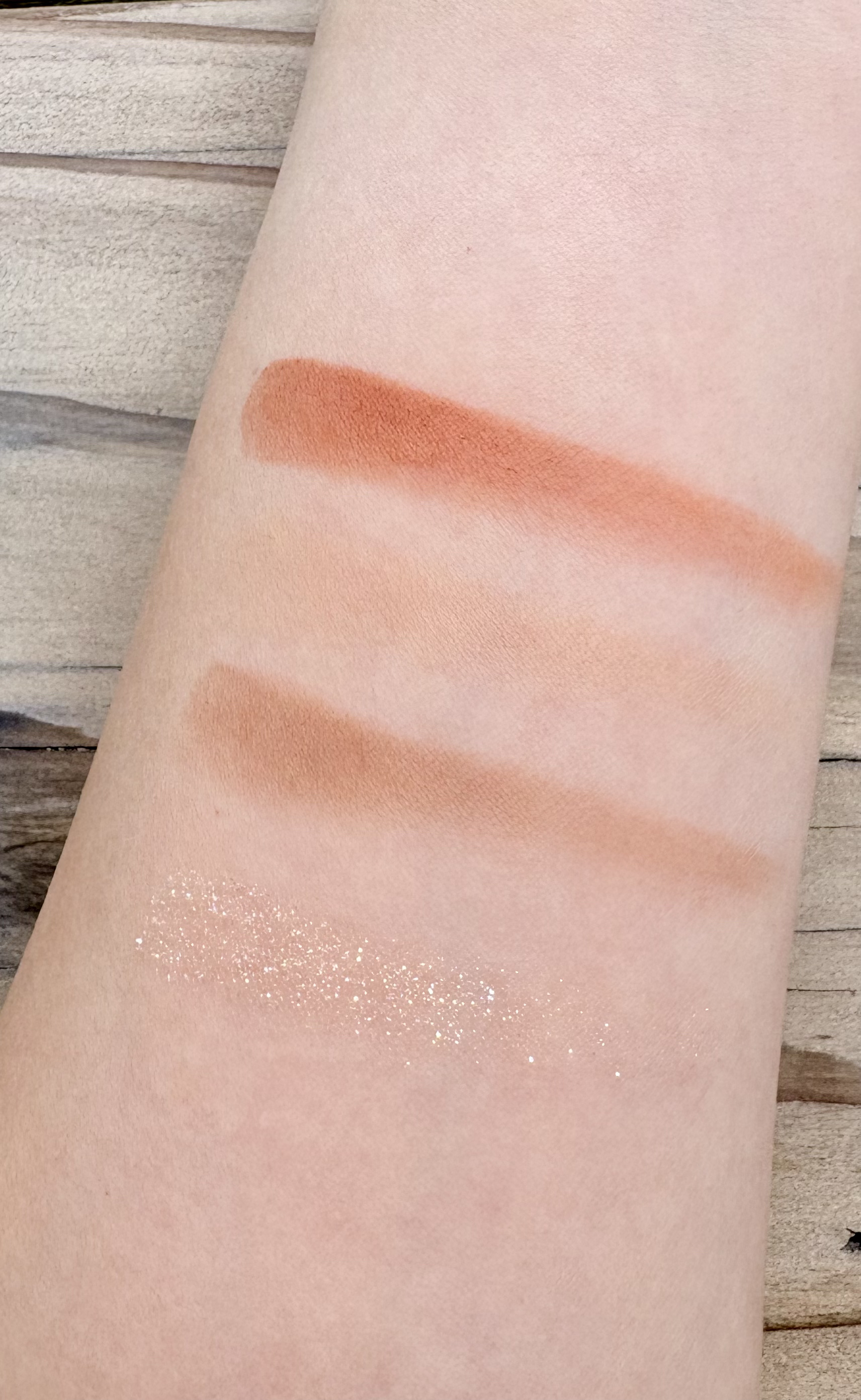 ベターザンアイズ ミュージックシリーズ/rom&nd/アイシャドウパレットを使ったクチコミ（2枚目）