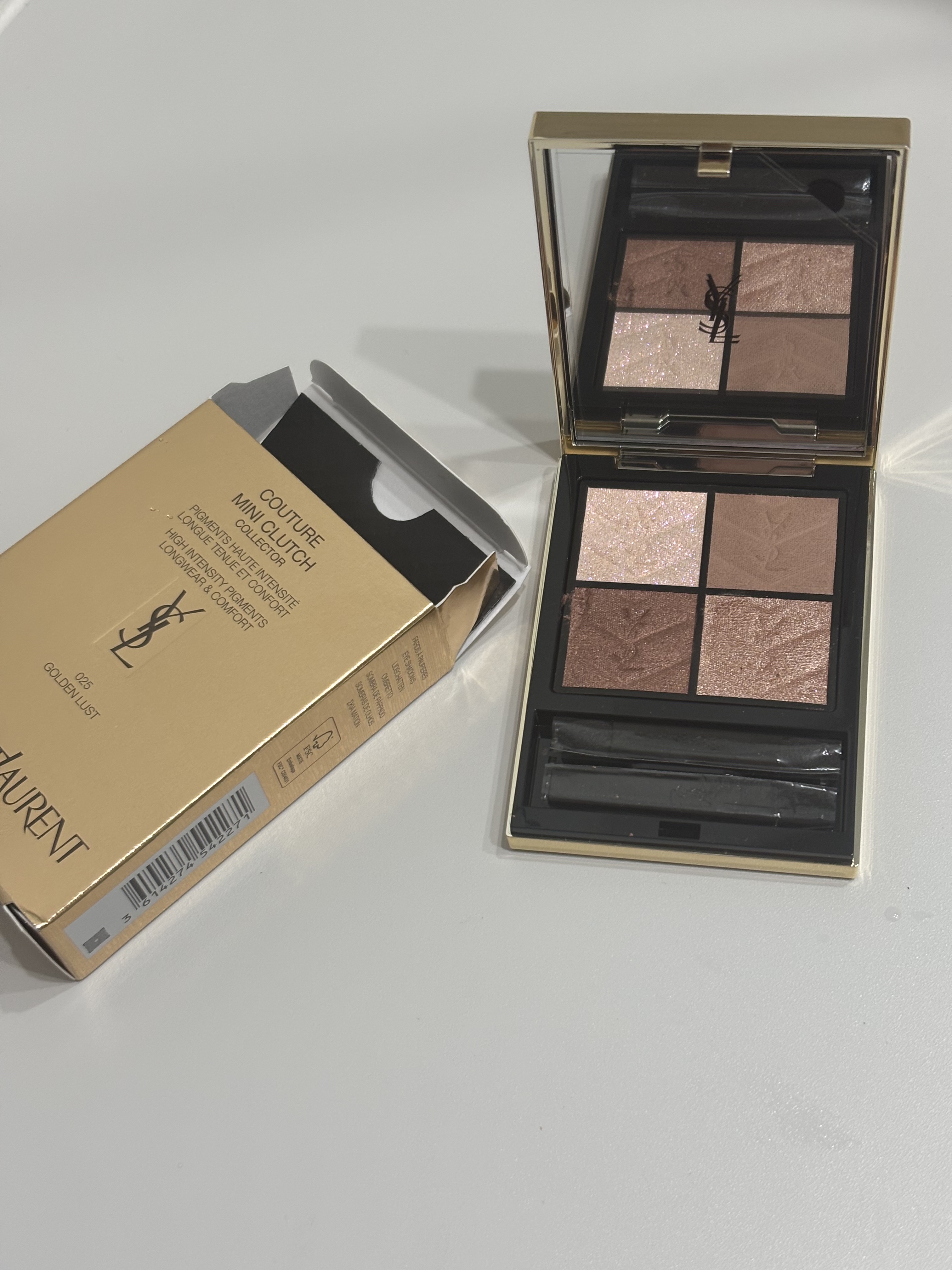 クチュール ミニ クラッチ/YVES SAINT LAURENT BEAUTE/アイシャドウパレットを使ったクチコミ（2枚目）