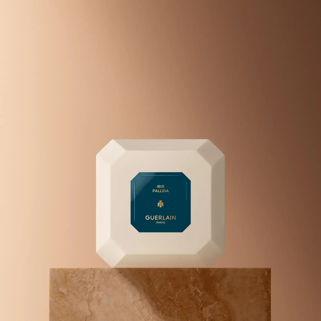 ラール ドゥ ヴィーヴル パフューム ソープ　イリス パリダ / GUERLAIN