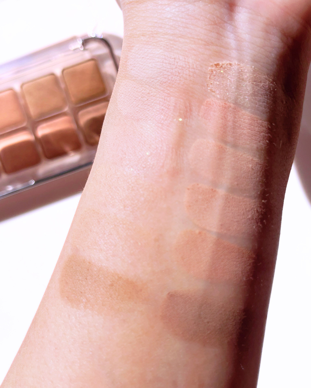 プロ アイ パレット エアー/CLIO/アイシャドウパレットを使ったクチコミ（3枚目）