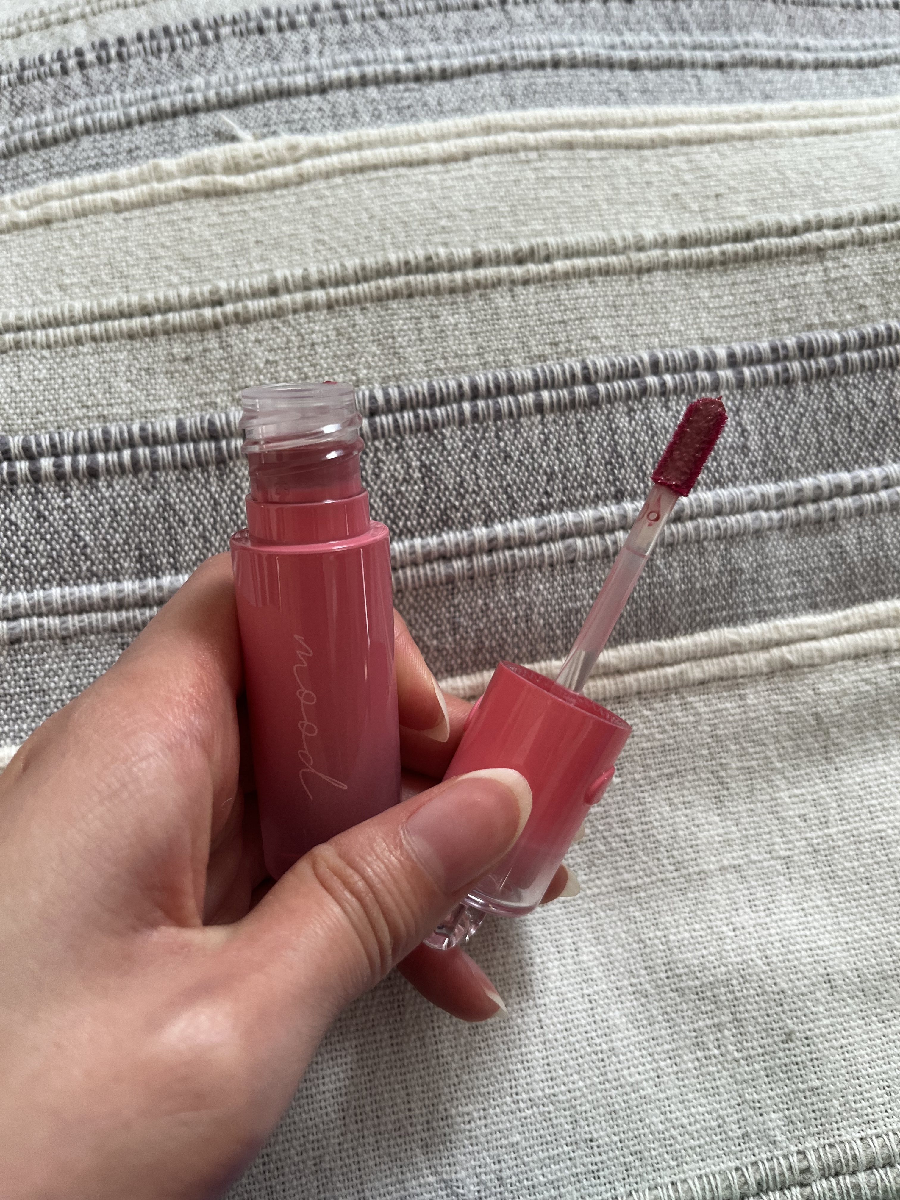 ペリペラ インク ムード グロイ ティント/PERIPERA/リップティントを使ったクチコミ（2枚目）