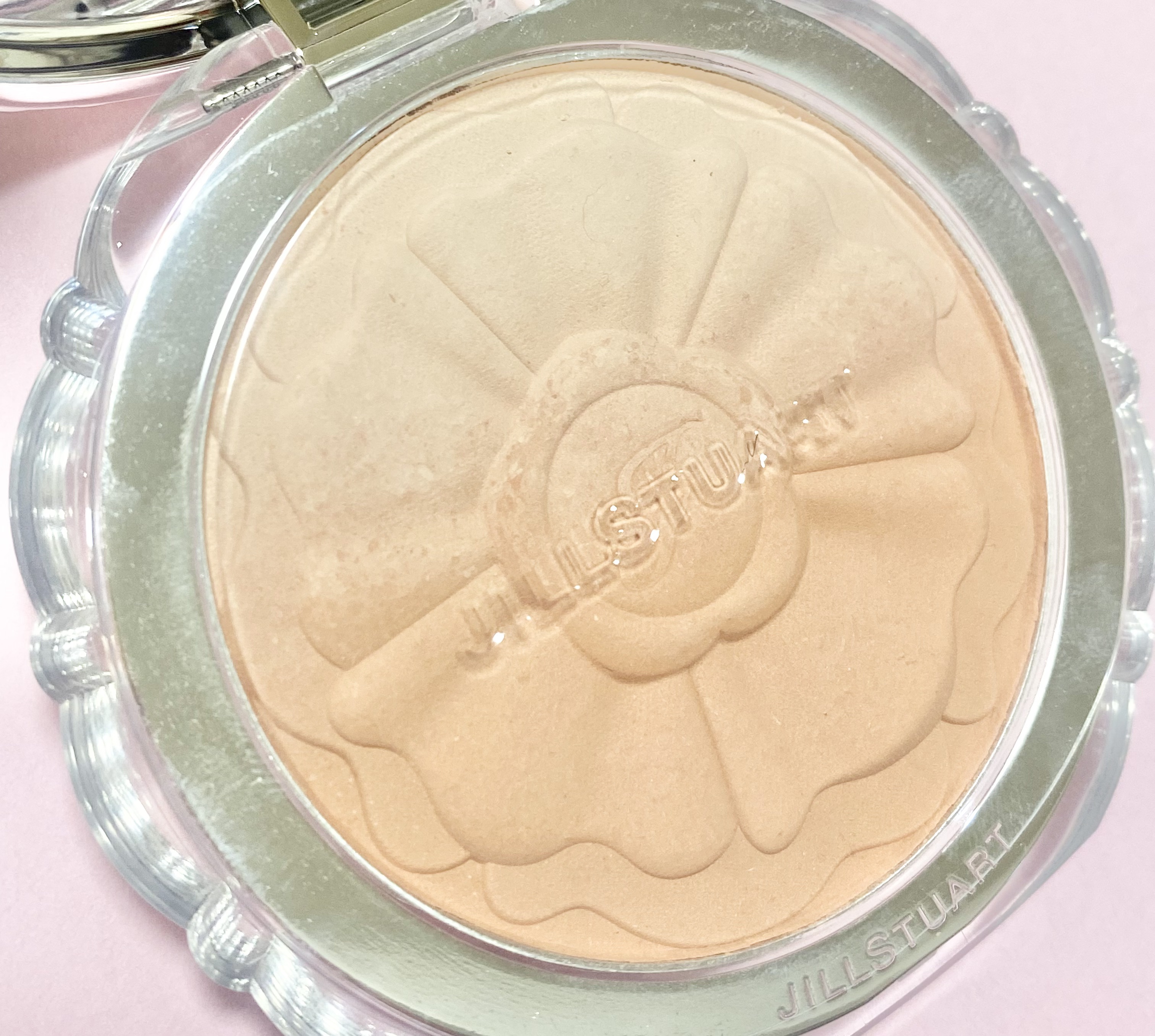 ジルスチュアート　パステルペタル ブラッシュ 06 mellow ranunculus/JILL STUART/パウダーチークを使ったクチコミ（1枚目）