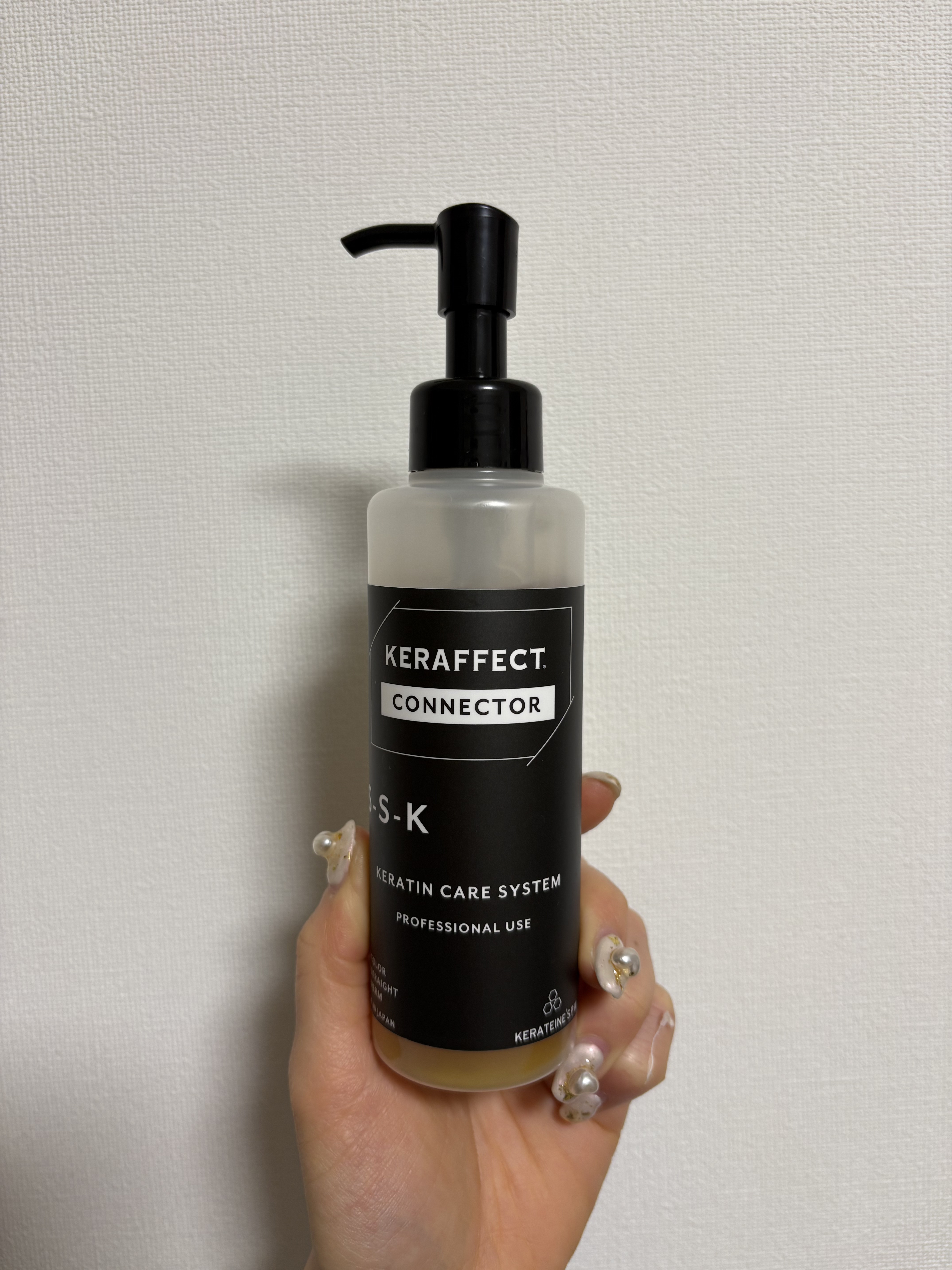 KERAFFECT ケラフェクトコネクターのクチコミ「KERAFFECT  ケラフェクトコネクター

意味わからんくらい髪の毛がつやつや
さらさらに.....」（1枚目）