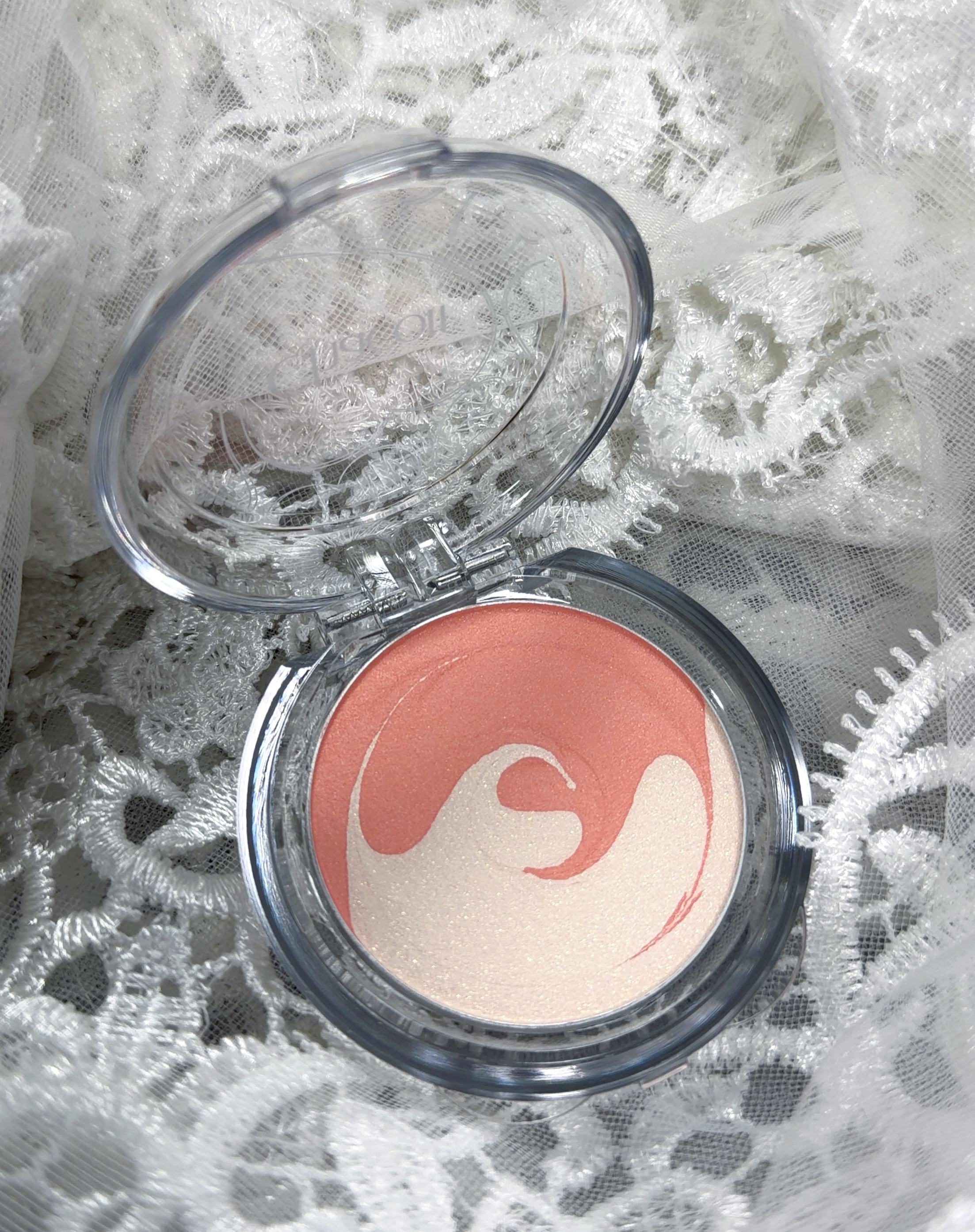 ピュアホットチーク/チャコット・コスメティクス/パウダーチークを使ったクチコミ（2枚目）