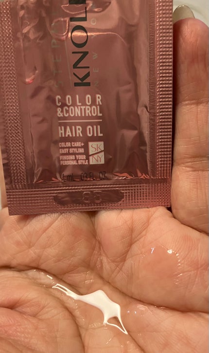 カラーコントロール ヘアオイル W/スティーブンノル ニューヨーク/ヘアオイルを使ったクチコミ(2枚目)