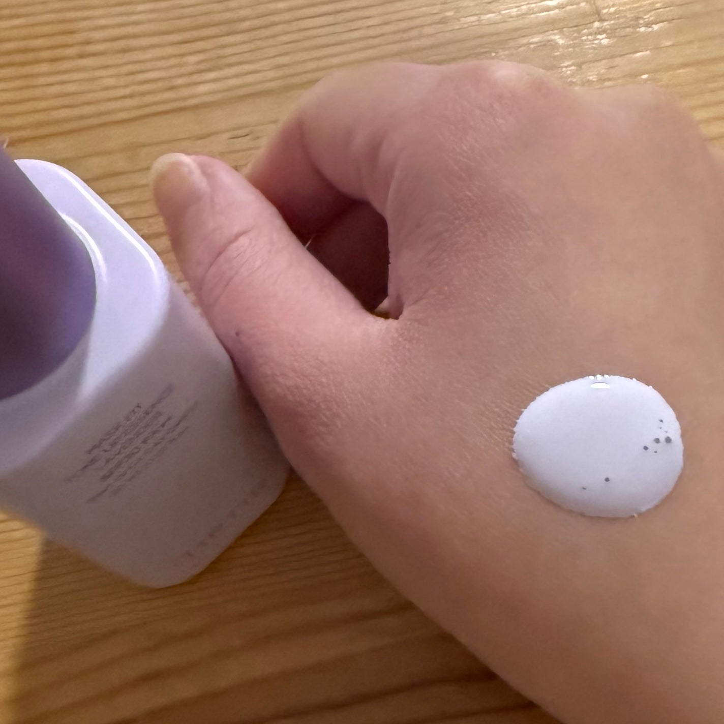 マスクフィットトーンアップエッセンス/TIRTIR(ティルティル)/化粧下地を使ったクチコミ(4枚目)