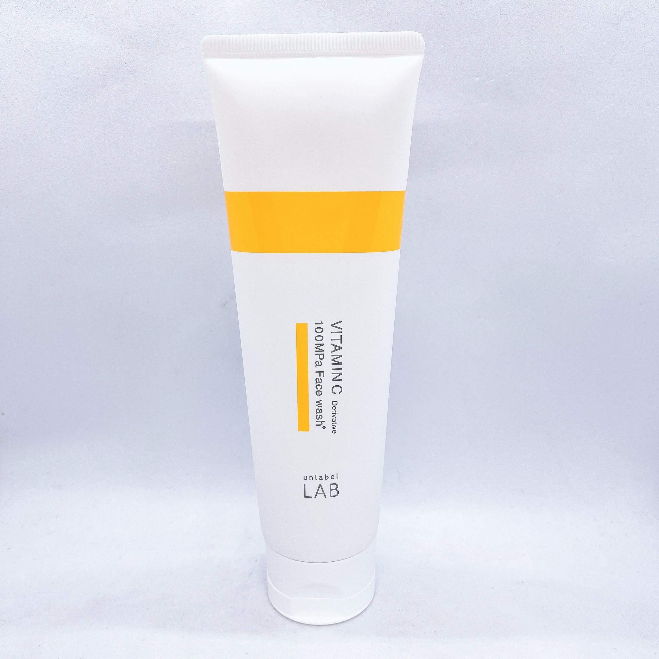 unlabel ラボ V フェイスウォッシュのクチコミ「unlabel アンレーベル ラボ V フェイスウォッシュを使用しました😊
気になる毛穴汚れ・.....」（1枚目）