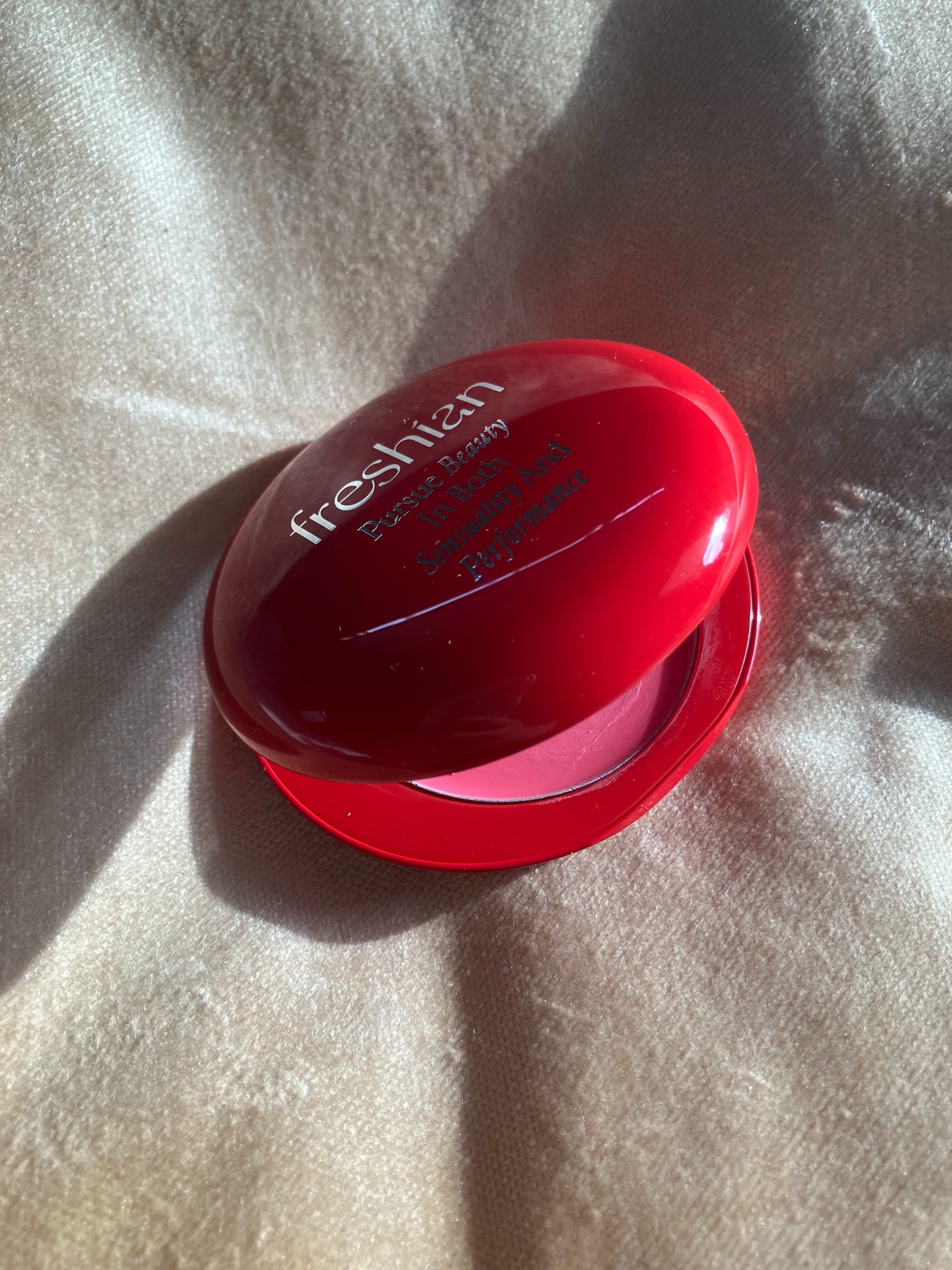 エッグライククリームブラッシャー/freshian/ジェル・クリームチークを使ったクチコミ（1枚目）