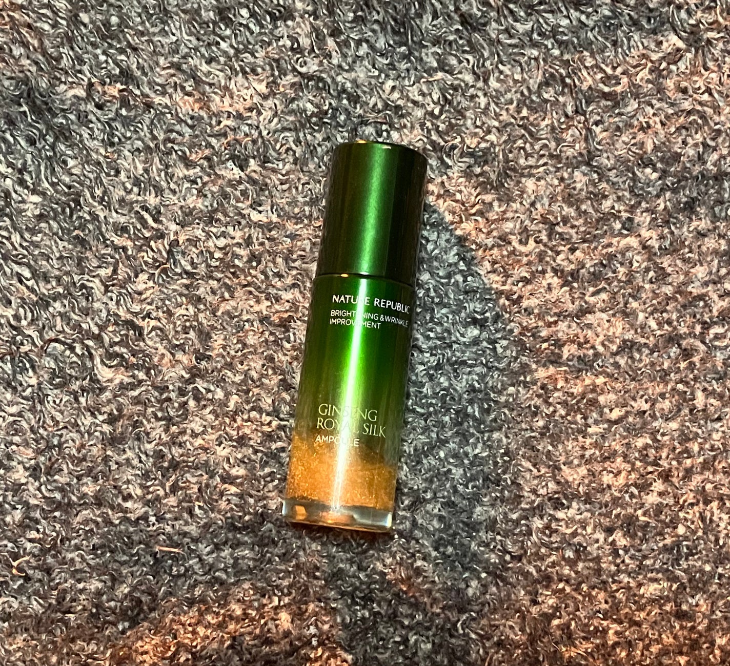 ジンセン ロイヤルシルクアンプル/ネイチャーリパブリック/美容液を使ったクチコミ(1枚目)