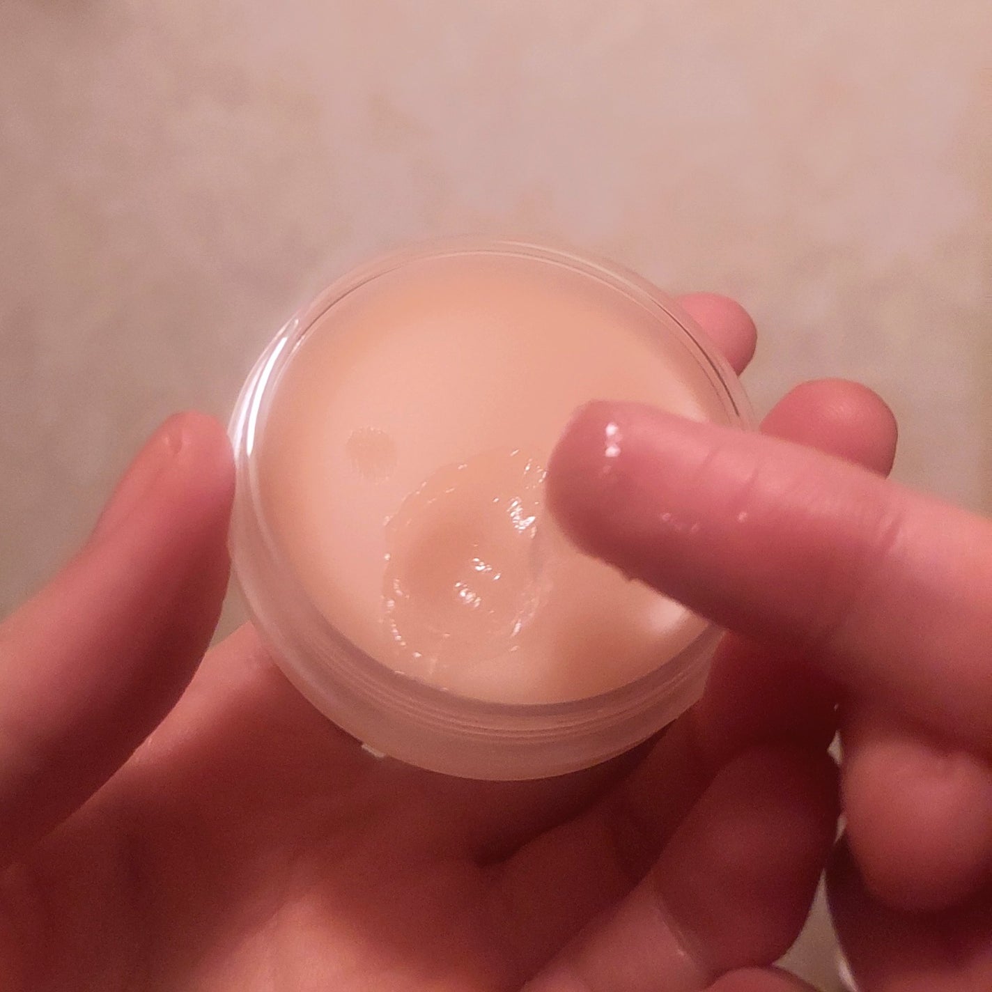 モイストリップバーム/XOUL/リップバームを使ったクチコミ(2枚目)