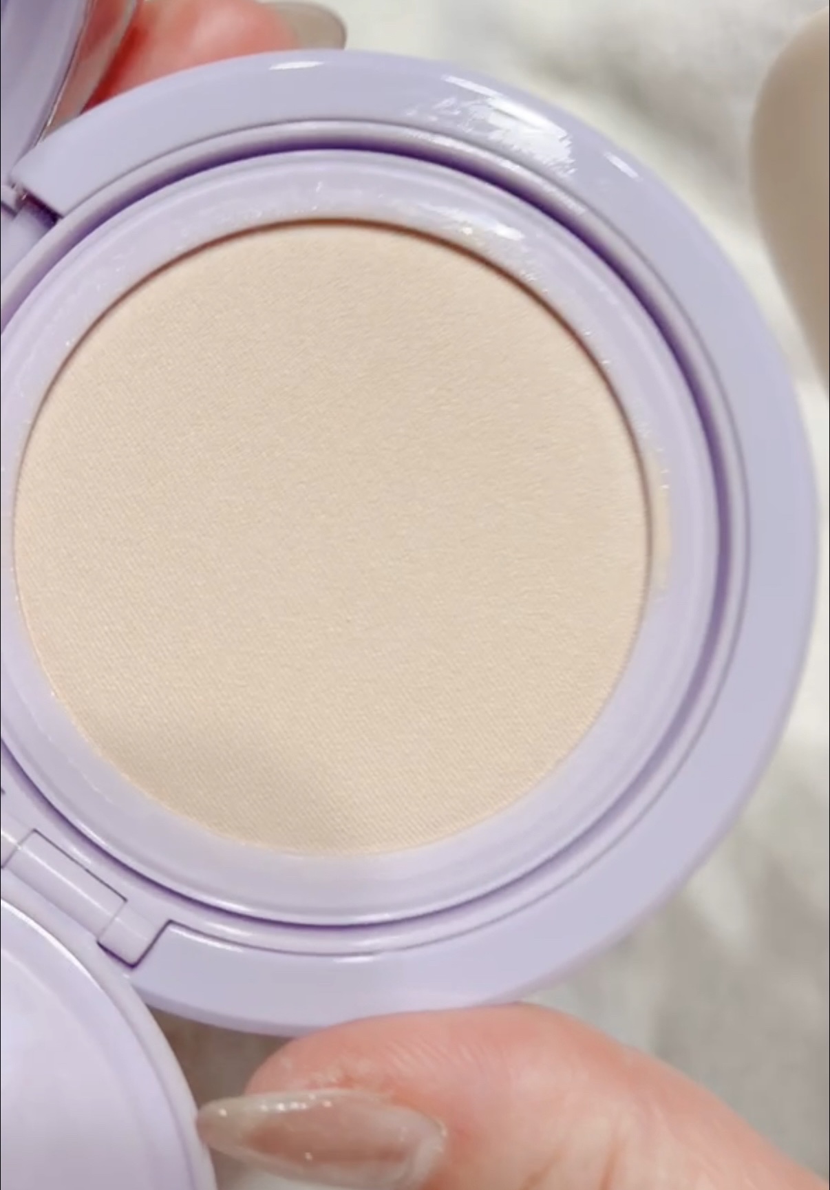 インクラスティングクッションメッシュグロウ/THE FACE SHOP/クッションファンデーションを使ったクチコミ（3枚目）