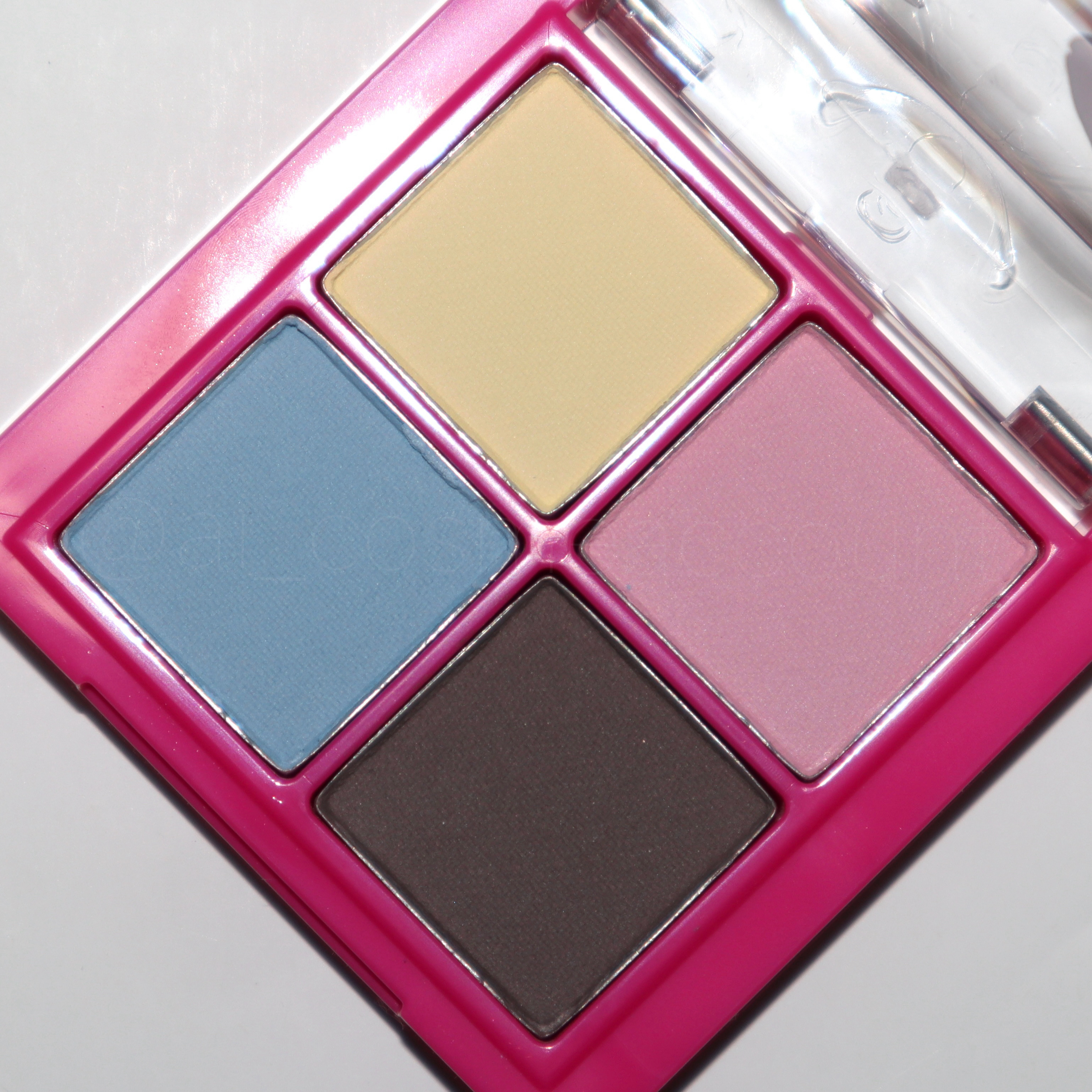 ベターザンアイズ/rom&nd/アイシャドウパレットを使ったクチコミ（2枚目）