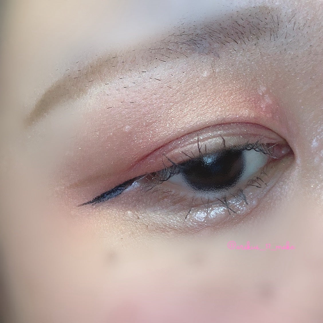 シングルカラーアイシャドウ/CEZANNE/単色アイシャドウを使ったクチコミ(4枚目)