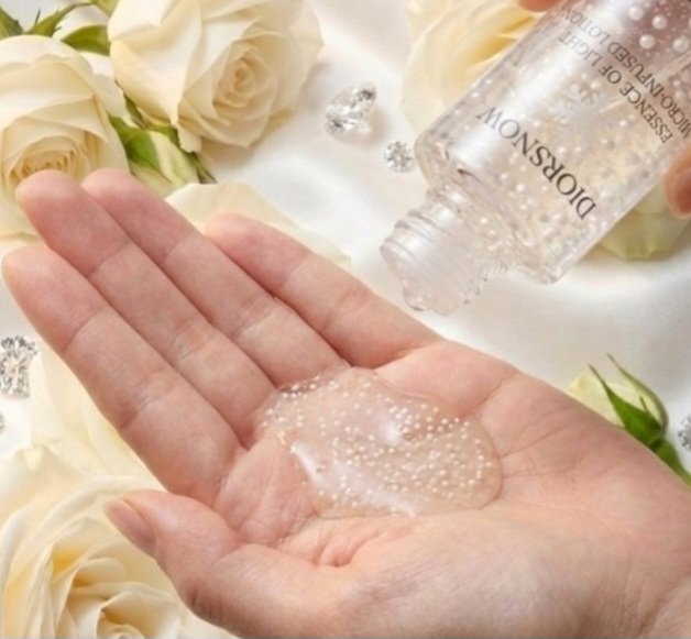 スノー ライト エッセンス ローション (薬用化粧水) (医薬部外品)/Dior/化粧水を使ったクチコミ（2枚目）