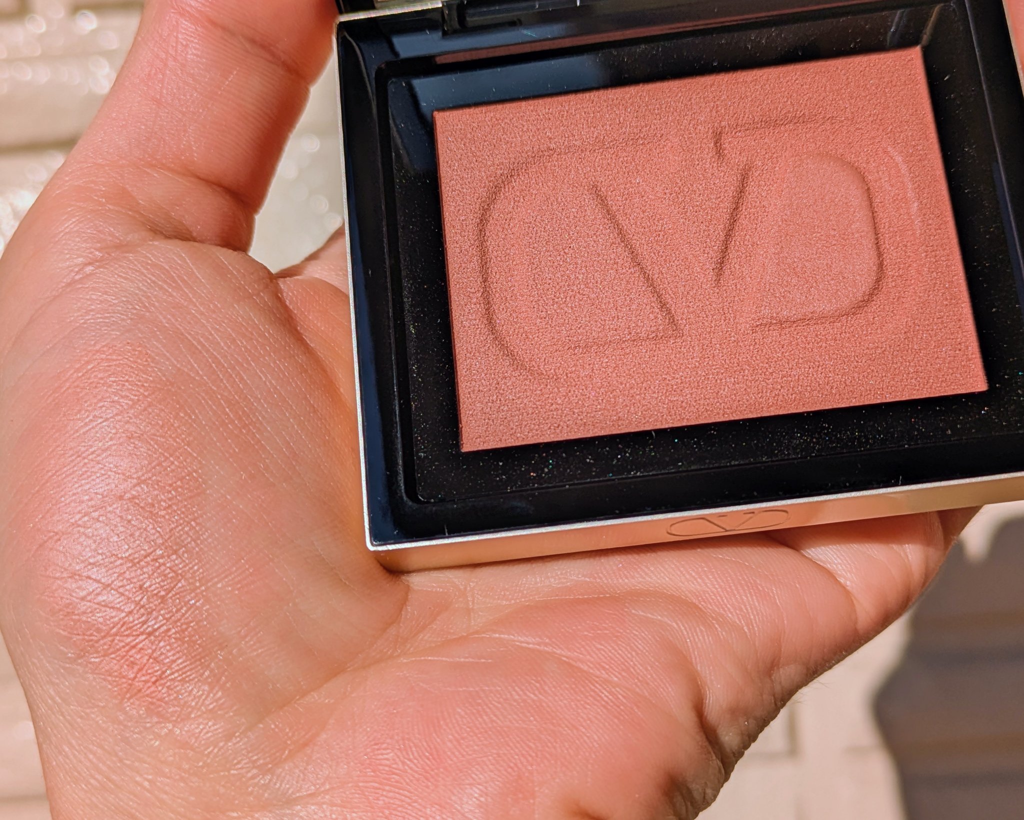 カラー クラッシュ/ヴァレンティノ ビューティ/単色アイシャドウを使ったクチコミ（3枚目）