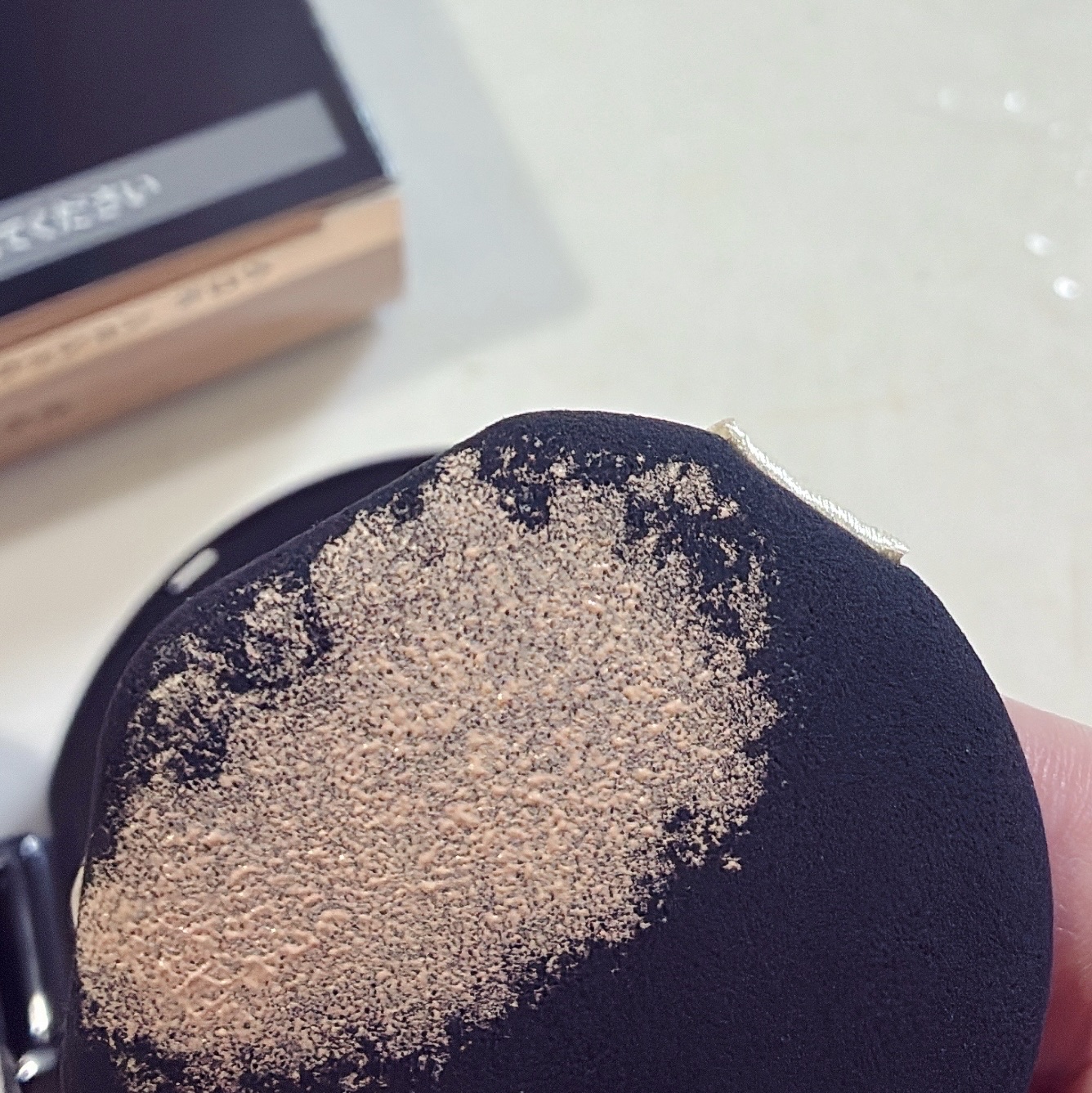 ドラマティックエッセンスクッション グロウ 02 オークル/マキアージュ/クッションファンデーションを使ったクチコミ（3枚目）