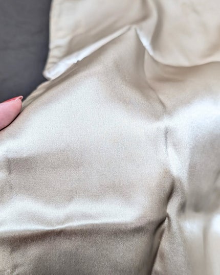 ありちゃん@フォロバ100🤍 on LIPS 「\寝てる間のロングヘア、ちゃんと守れてる?💤🤍/@utukky..」(4枚目)