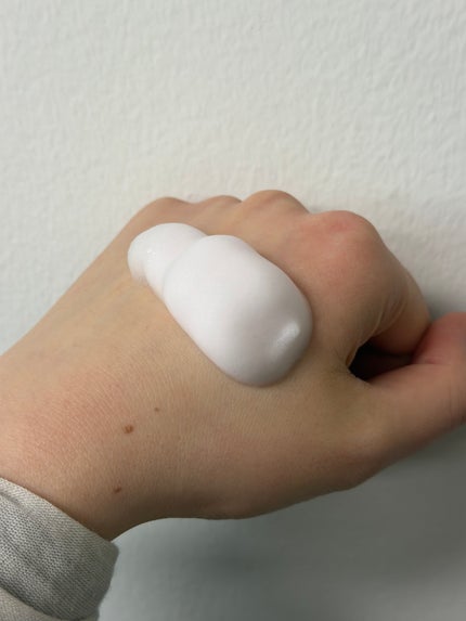 アクネワンダーバブルフォームクレンジング/Feelody/洗顔フォームを使ったクチコミ(3枚目)