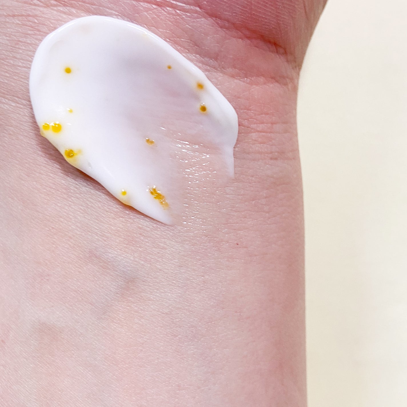 ビタトーニングカプセルクリーム/ダルバ/フェイスクリームを使ったクチコミ(4枚目)