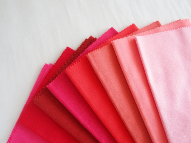 赤系のカラードレープ