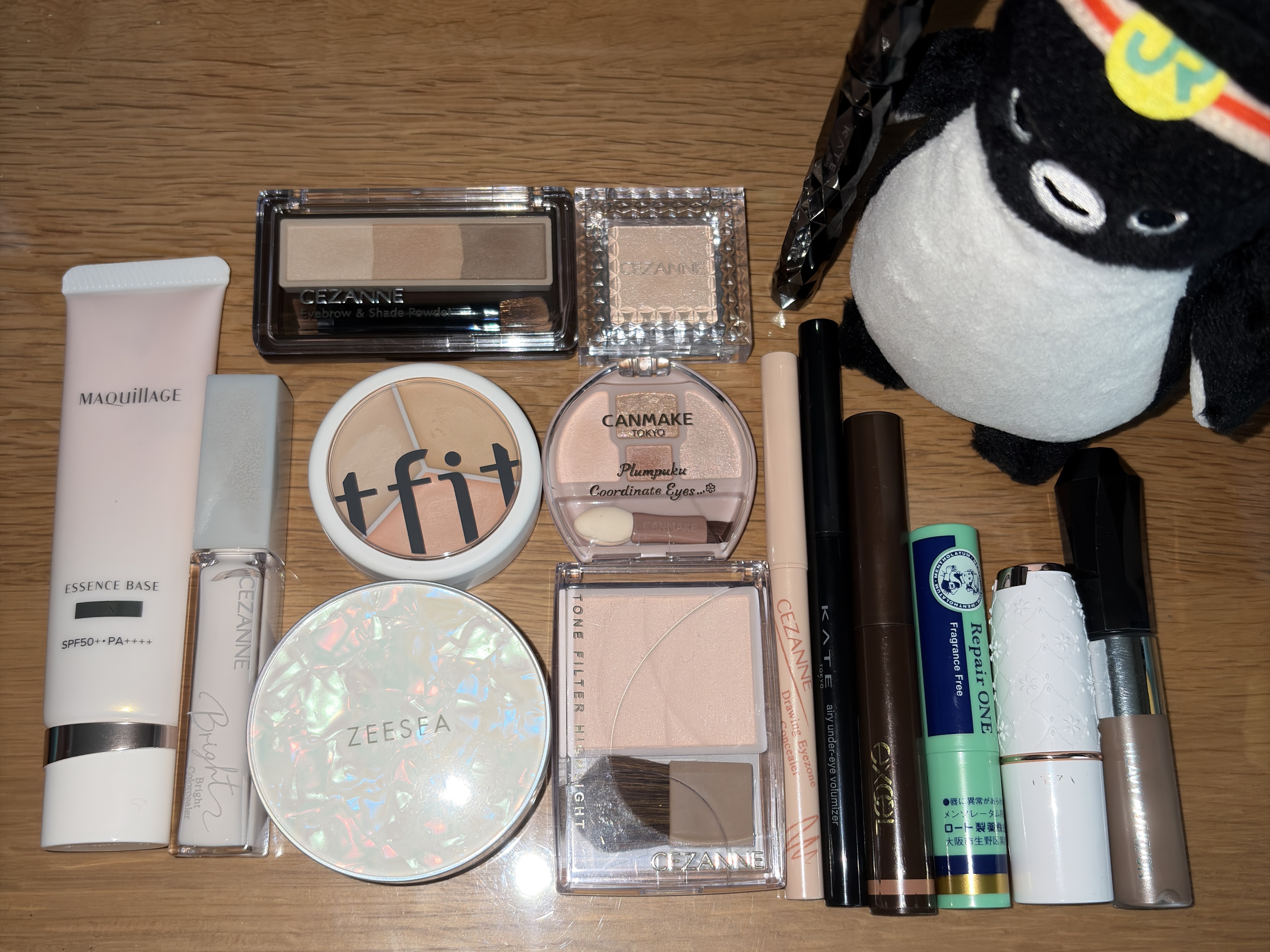 シングルカラーアイシャドウ/CEZANNE/単色アイシャドウを使ったクチコミ（1枚目）