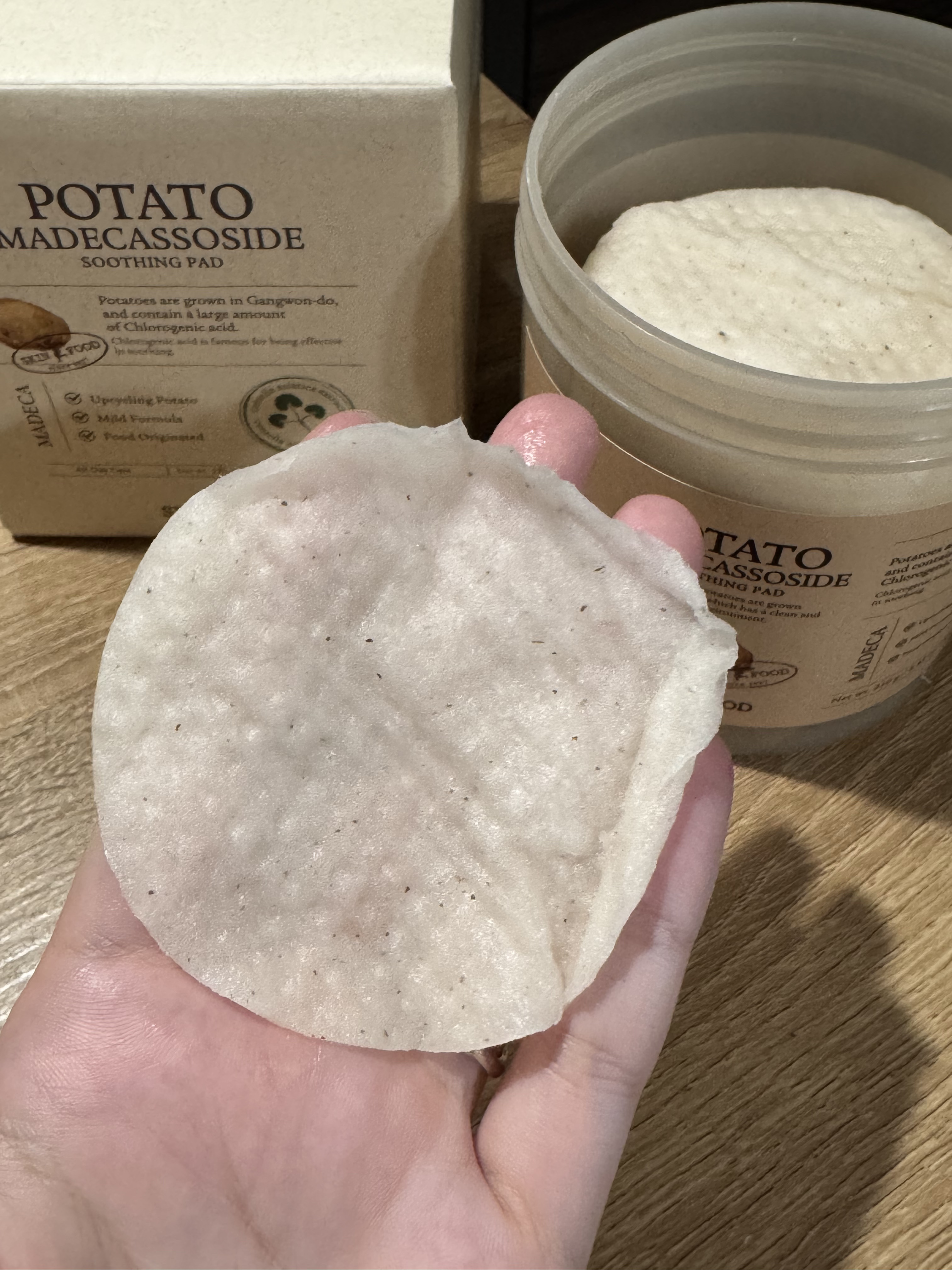 キャロットカロテン カーミングウォーターパッド/SKINFOOD/トナーパッドを使ったクチコミ（3枚目）