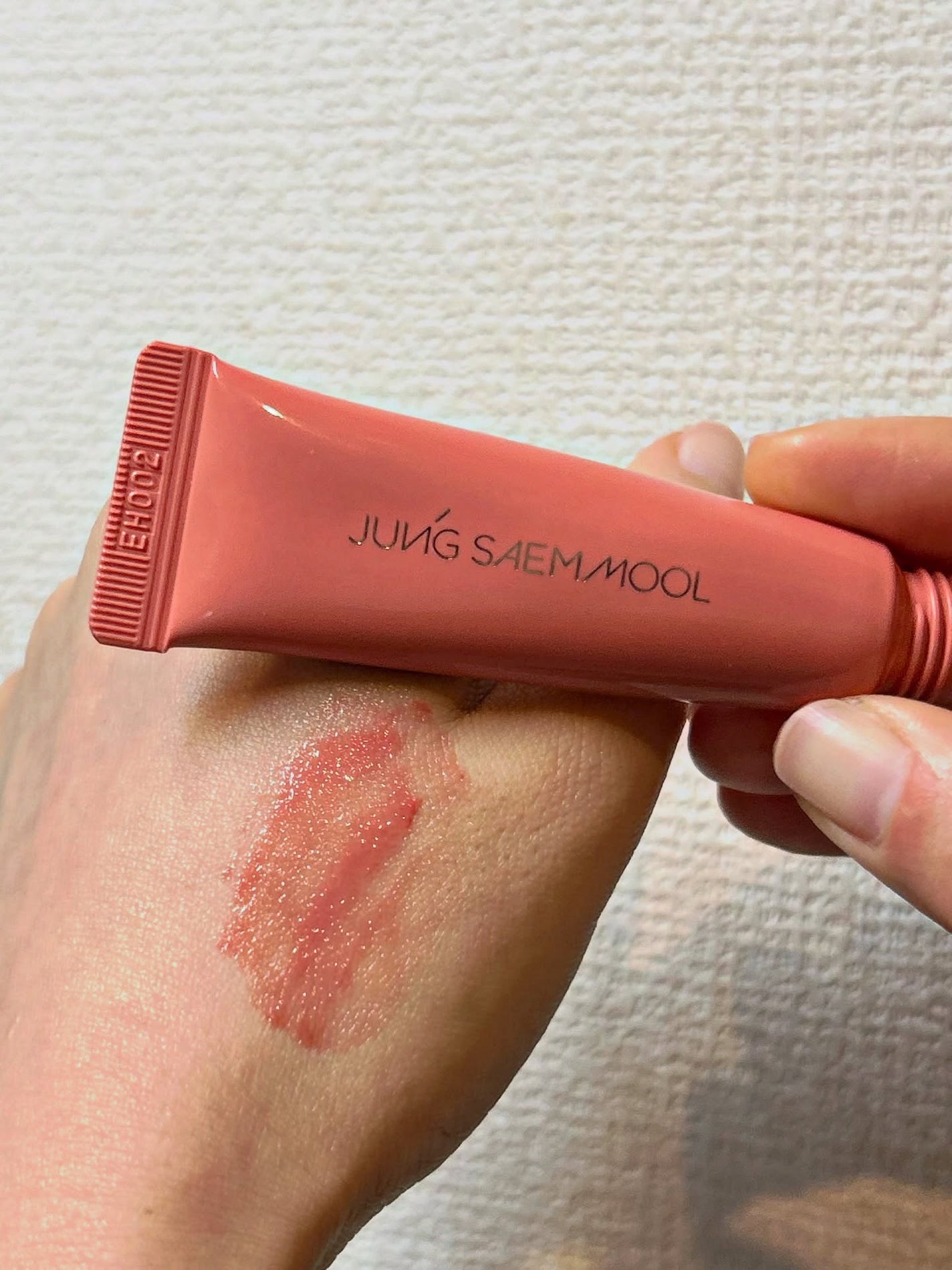 のぶあゆ on LIPS 「.JUNGSAEMMOOLリッププレッションメタルセラムグロ..」(3枚目)