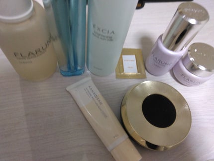 エクシア セレスティアル ヴェール/ALBION/プレストパウダーを使ったクチコミ(1枚目)