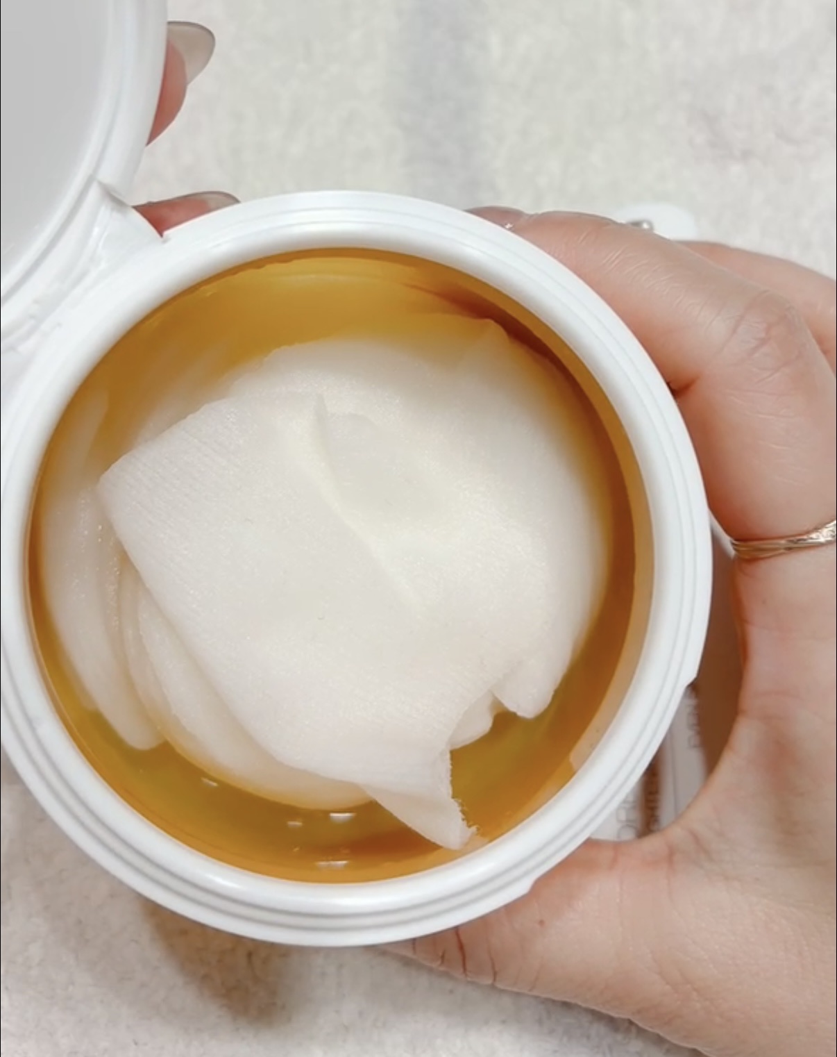 ポアブライトニング シミケア パッド/celimax/トナーパッドを使ったクチコミ（3枚目）