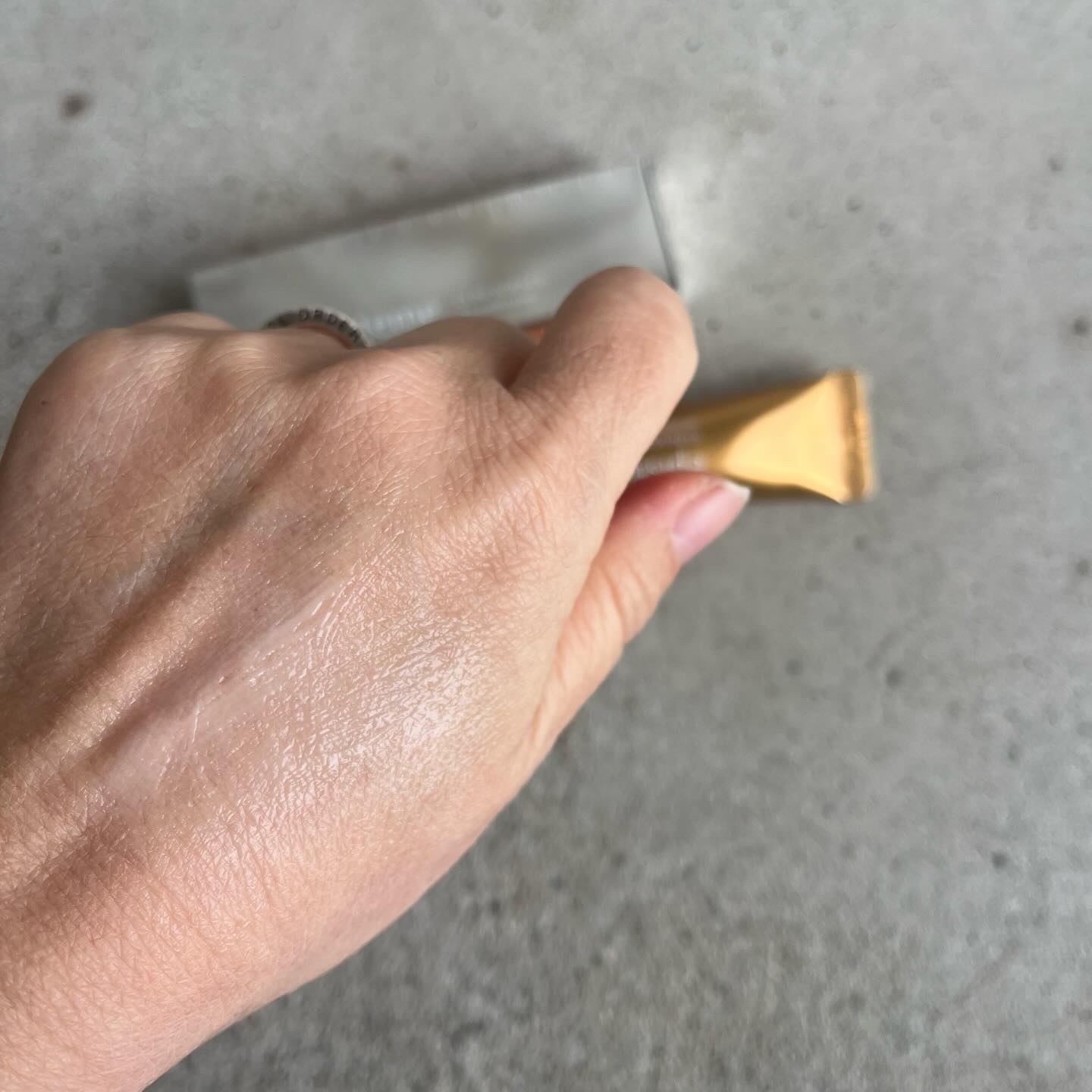 エピステーム アイパーフェクトショットb/エピステーム/アイケア・アイクリームを使ったクチコミ（3枚目）