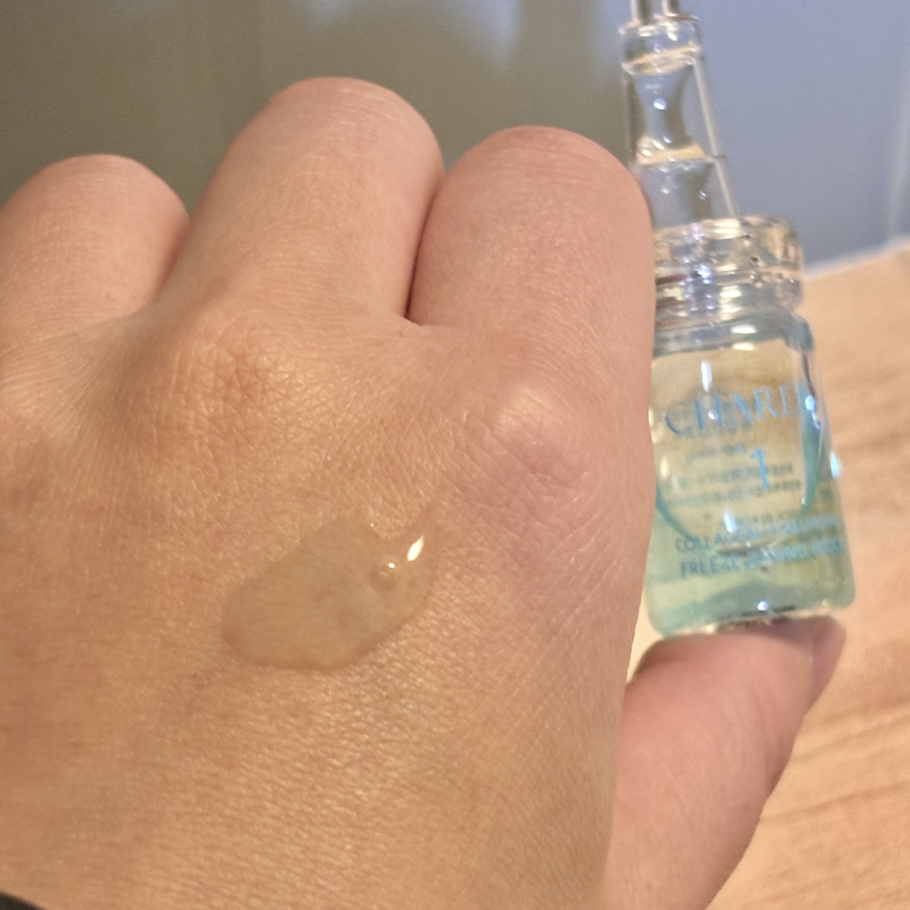 クラウドアンプル 1week キット/CHARDE/美容液を使ったクチコミ（1枚目）