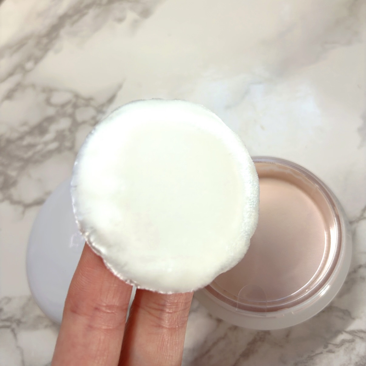 SHISEIDO エッセンス スキンセッティング パウダー 02 Smoothing MATTE/SHISEIDO/ルースパウダーを使ったクチコミ（3枚目）