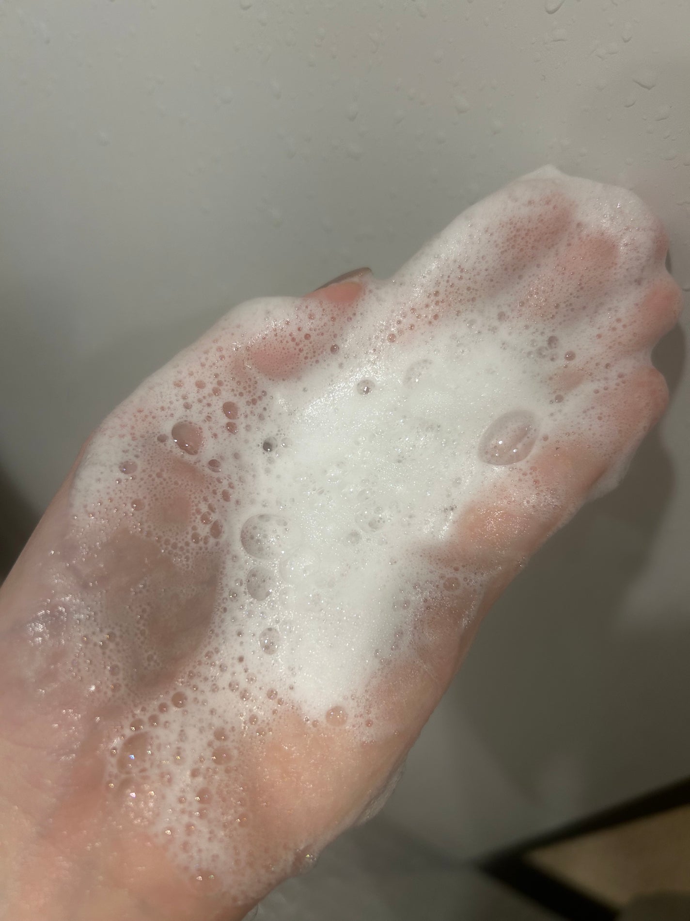 ファインフレグランスコレクション イングリッシュペアー&ムスクの香り リフレッシングシャンプー/トリートメント/パンテーン/市販シャンプーを使ったクチコミ(2枚目)