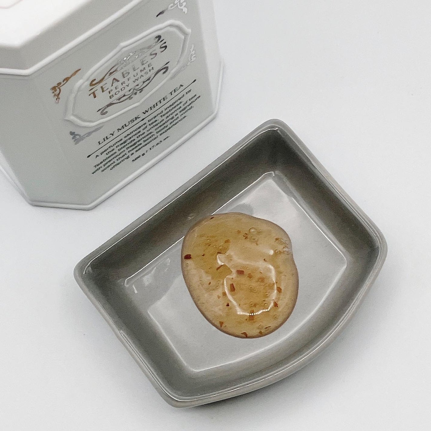 パフュームボディウォッシュ リリームスクホワイトティー/TEABLESS/ボディソープを使ったクチコミ(2枚目)