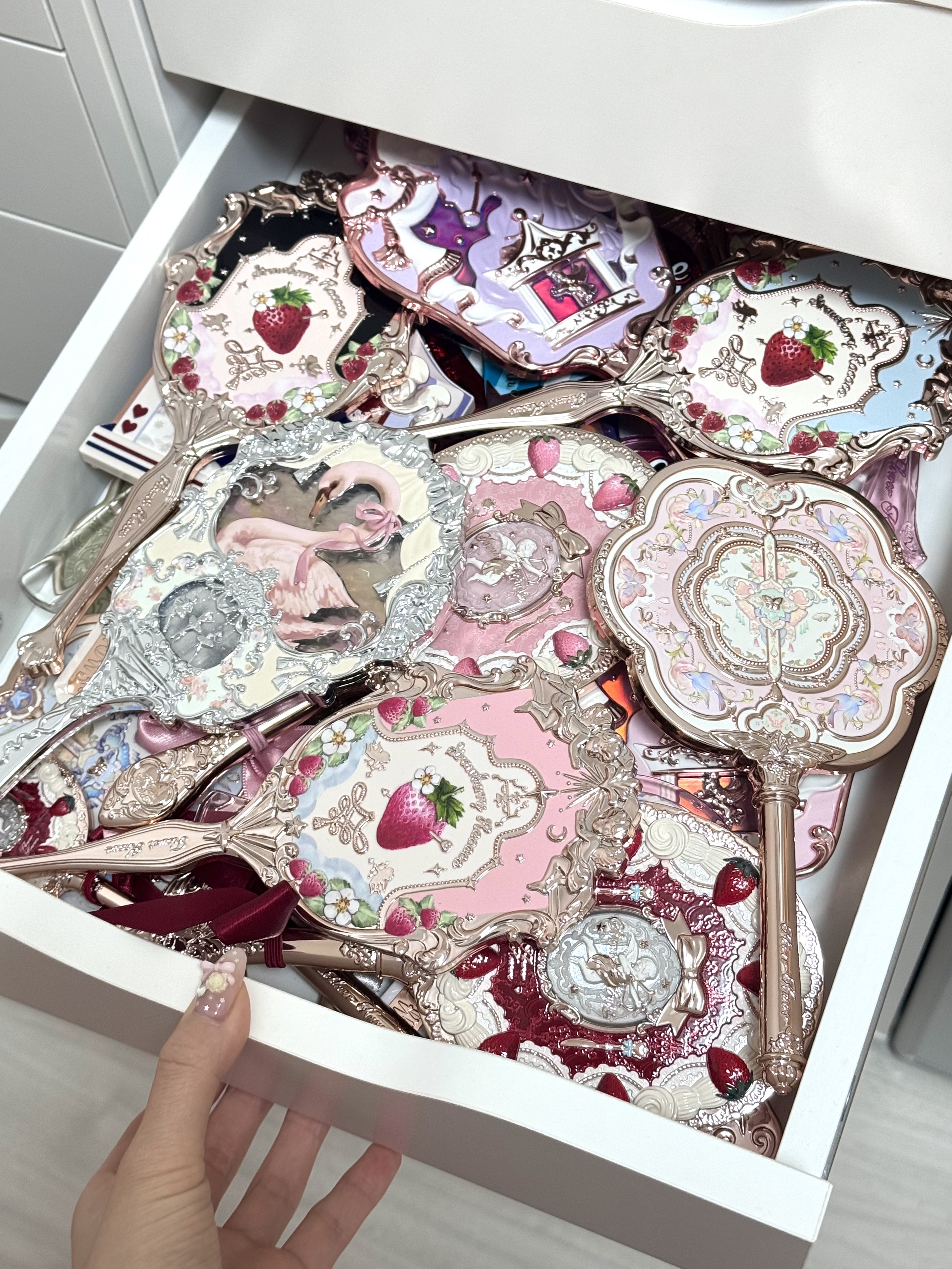 ミッドサマーフェアリーテイルズ ヘアブラシ/FlowerKnows/ヘアブラシを使ったクチコミ（1枚目）