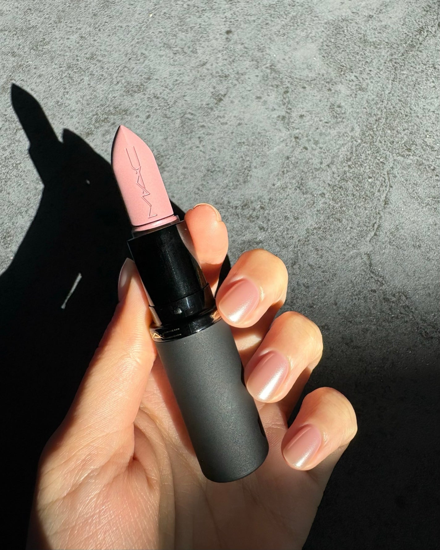 パウダー キス ヘイジー マット リップスティック/M・A・C/口紅を使ったクチコミ(7枚目)