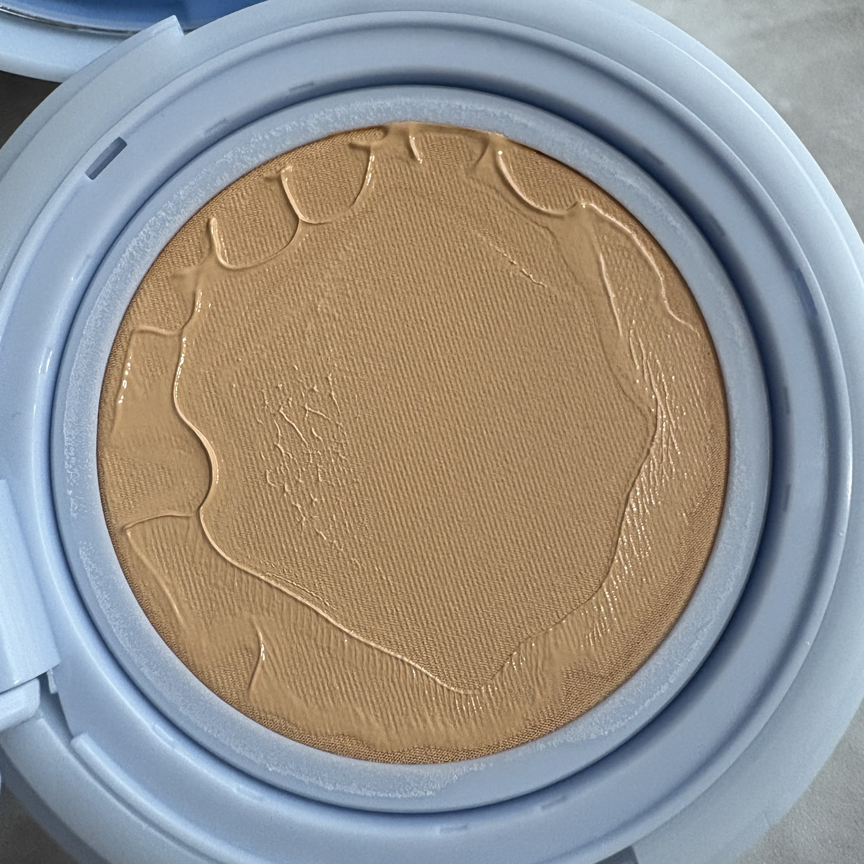 セカンドスキンメッシュマットクッション/hince/クッションファンデーションを使ったクチコミ（2枚目）