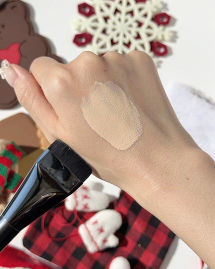 シームレスウェアファンデーション/wakemake/リキッドファンデーションを使ったクチコミ(3枚目)