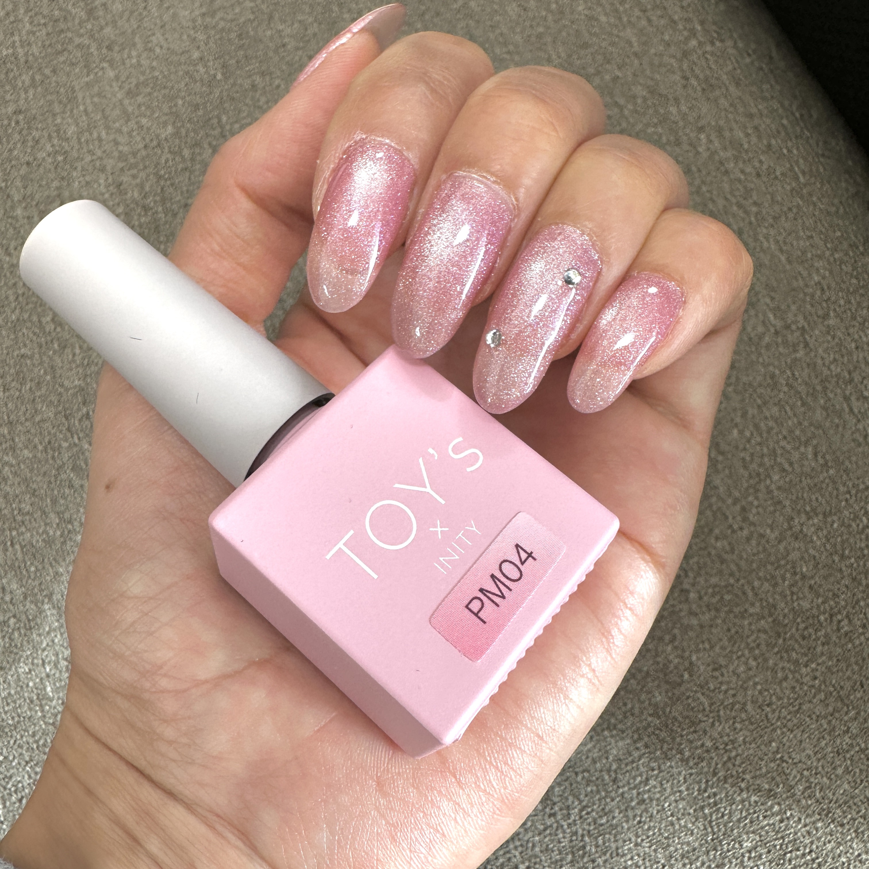 ホワイトライトコレクション/TOY's × INITY/ジェルネイルを使ったクチコミ（2枚目）