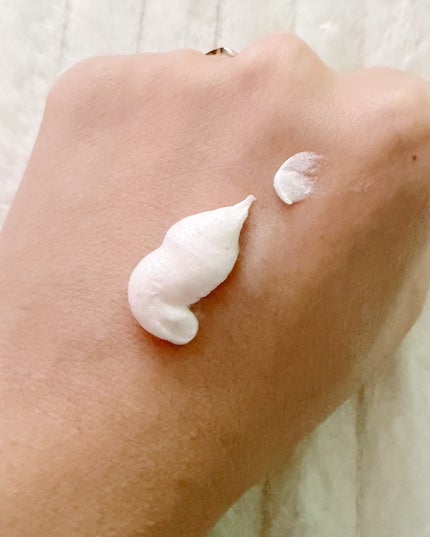 ダヴ ふわとろクリーミースクラブ サクラ&ムスク/ダヴ/ボディスクラブを使ったクチコミ(6枚目)