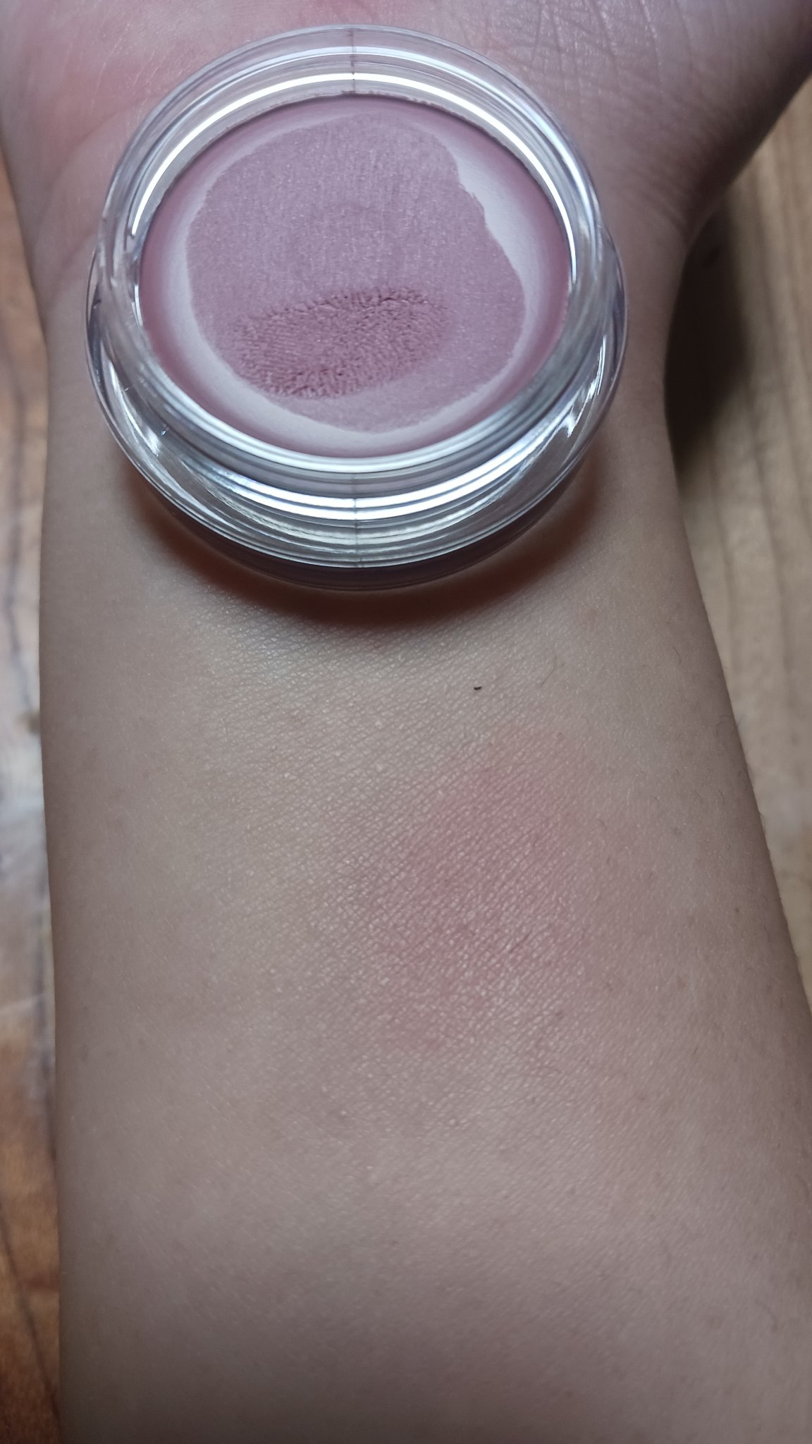 メロウシャドウ/KiSS/ジェル・クリームアイシャドウを使ったクチコミ（2枚目）