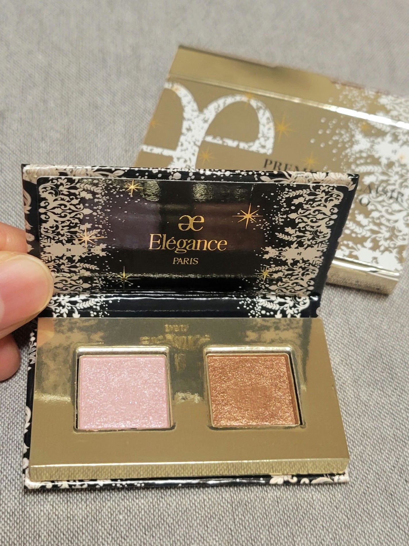 エレガンス プレジール アイズ/Elégance/単色アイシャドウを使ったクチコミ(1枚目)