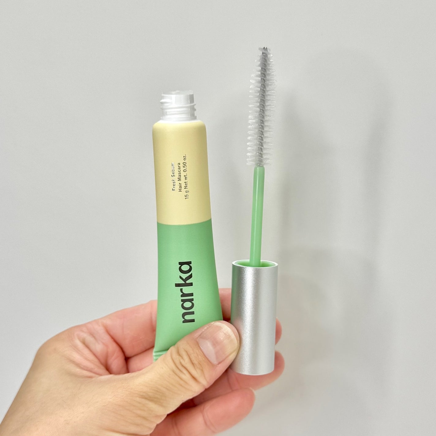 フレッシュセバムヘアマスカラ/narka/その他スタイリングを使ったクチコミ(2枚目)