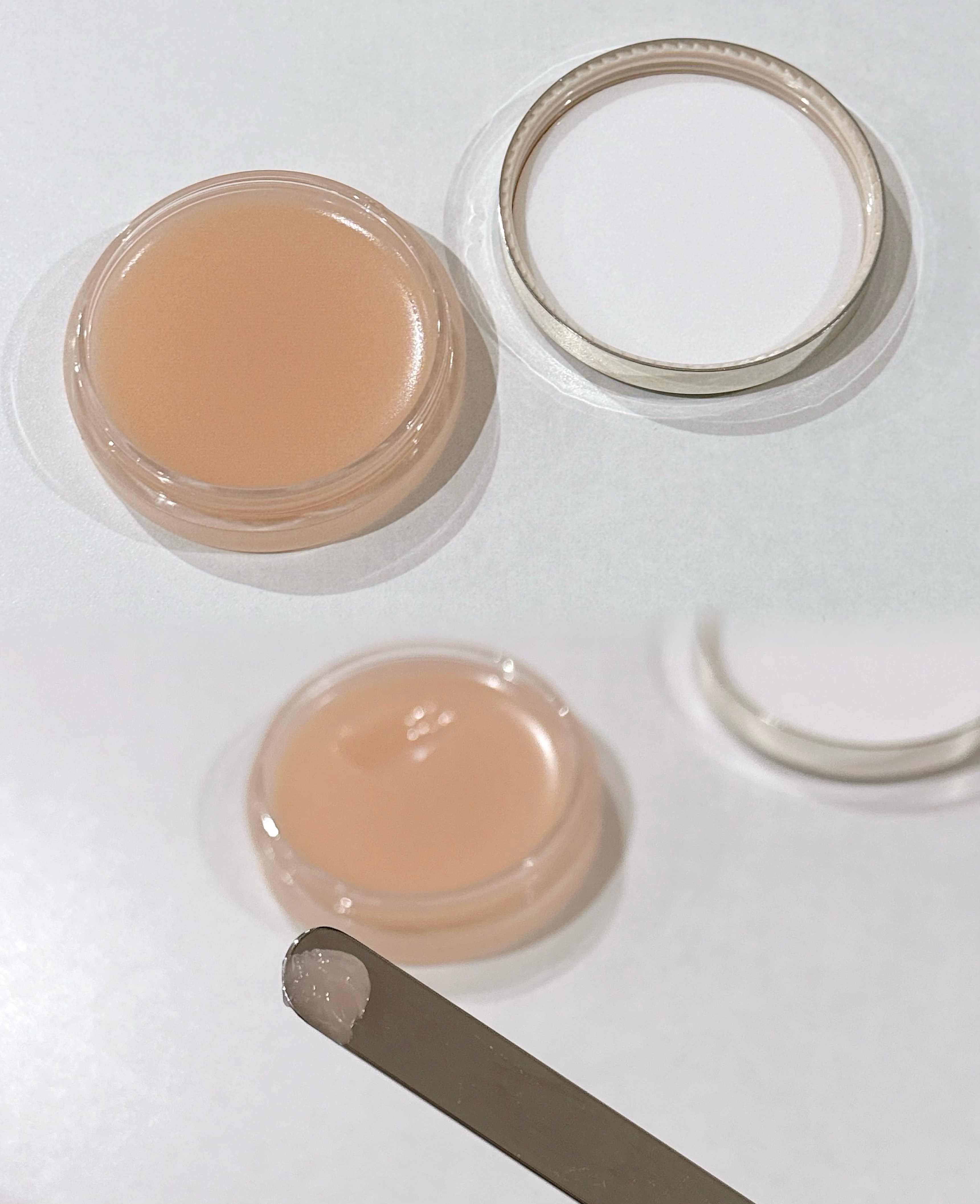 モイストリップバーム/XOUL/リップバームを使ったクチコミ（2枚目）