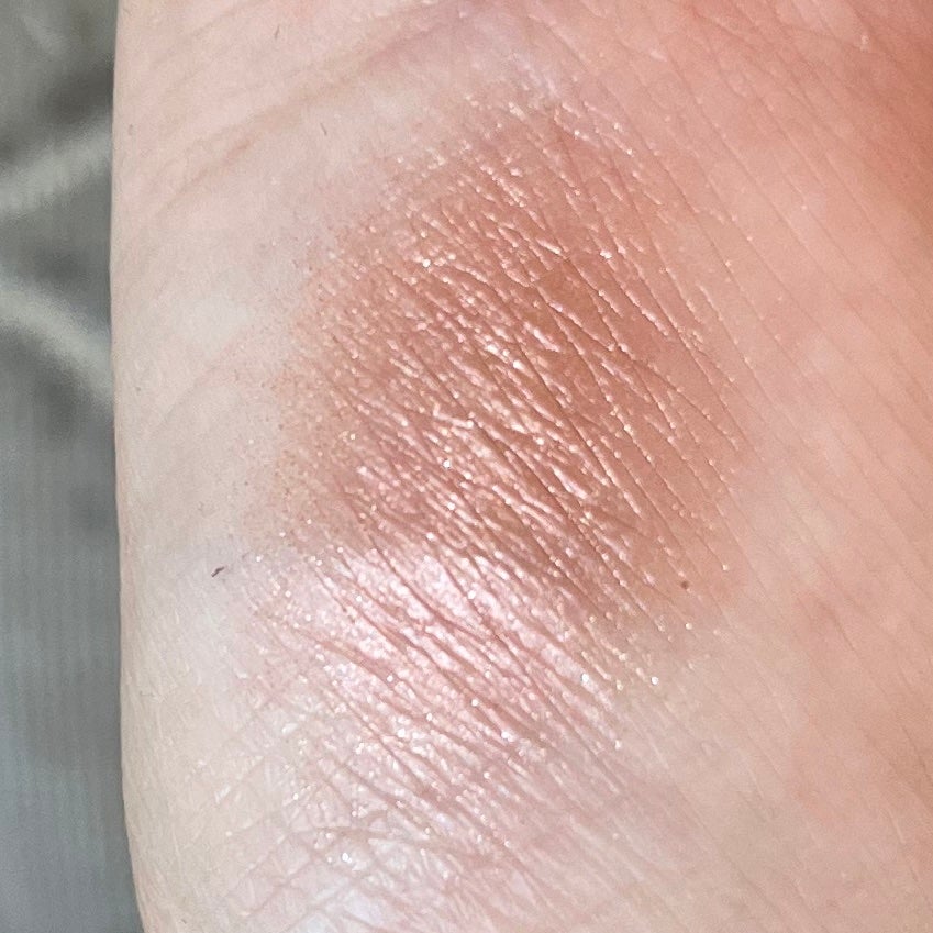 シャドーカスタマイズ/MAJOLICA MAJORCA/単色アイシャドウを使ったクチコミ(3枚目)