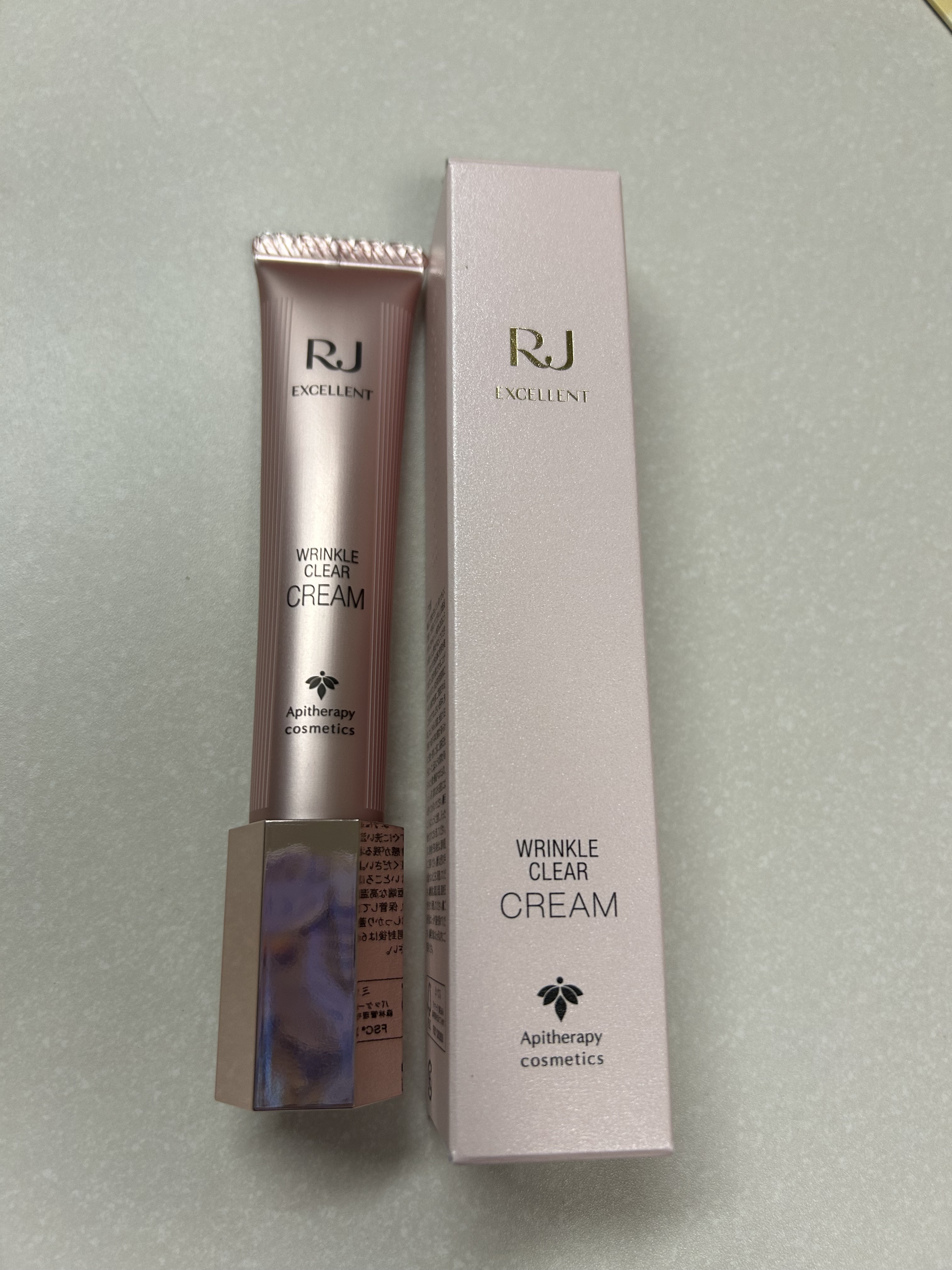 RJ エクセレント 薬用リンクルクリアクリーム/アピセラピーコスメティクス/フェイスクリームを使ったクチコミ（1枚目）